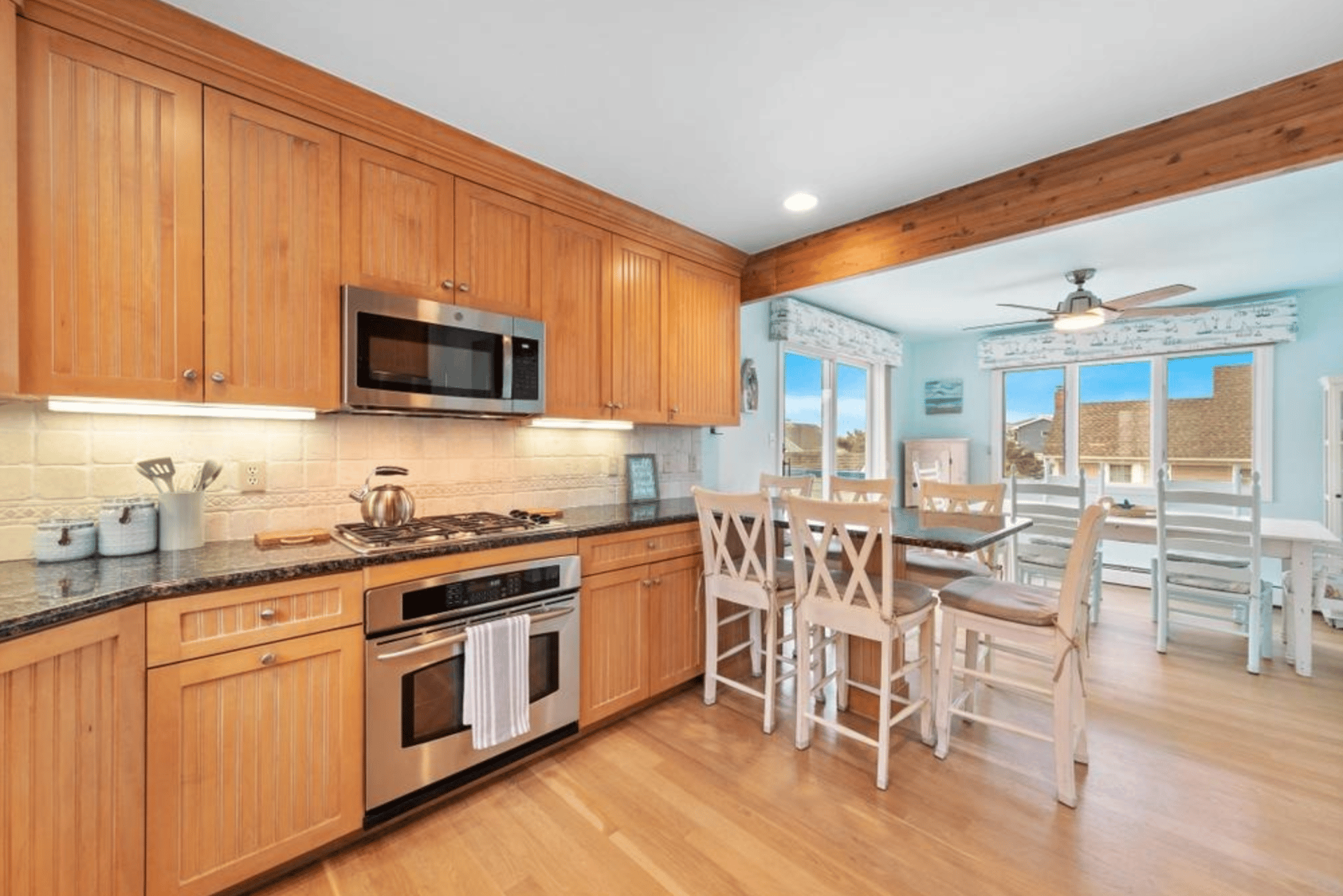 1 E Stanton Ave - Pet Friendly