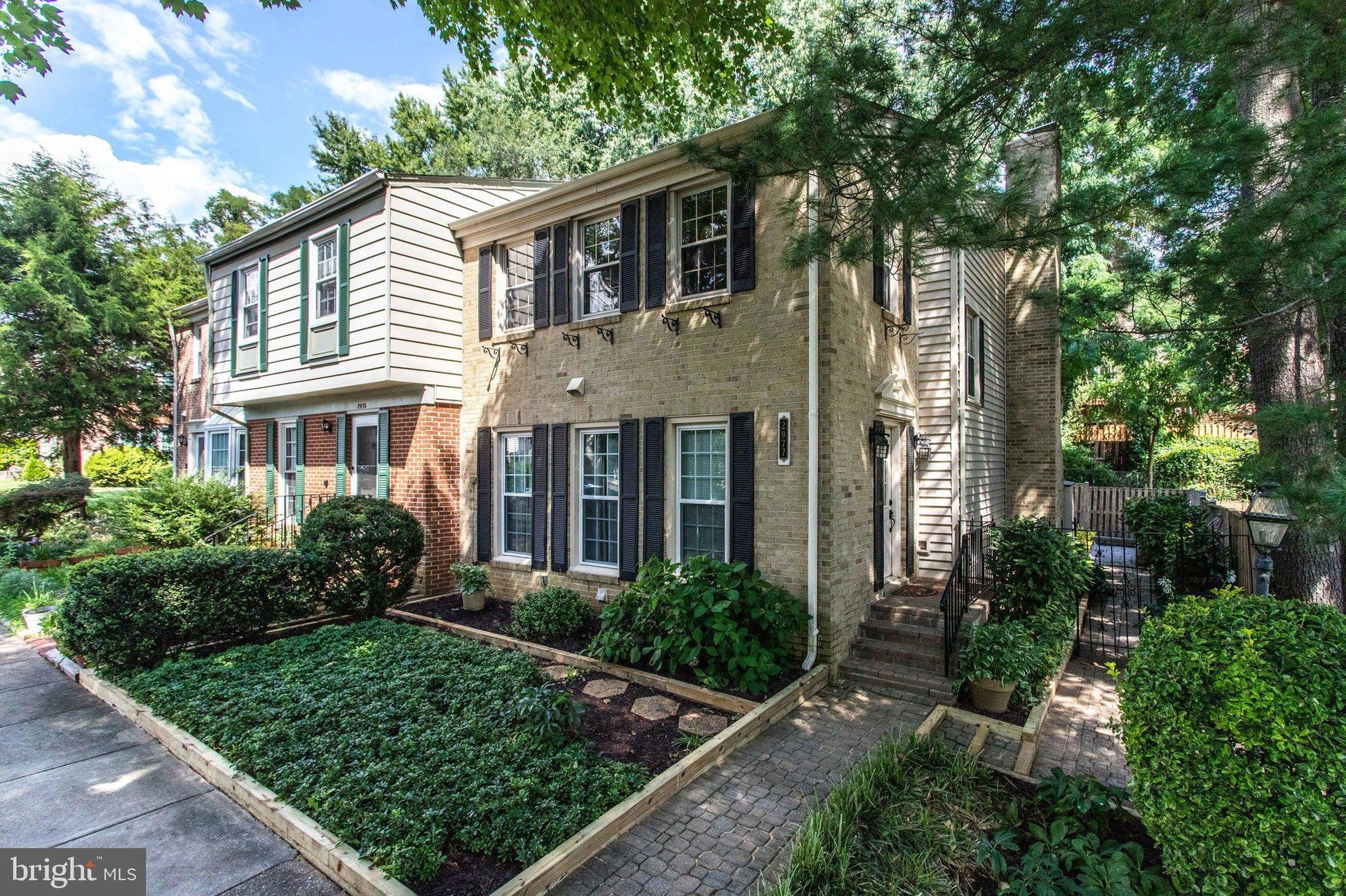 2977 Cashel Ln