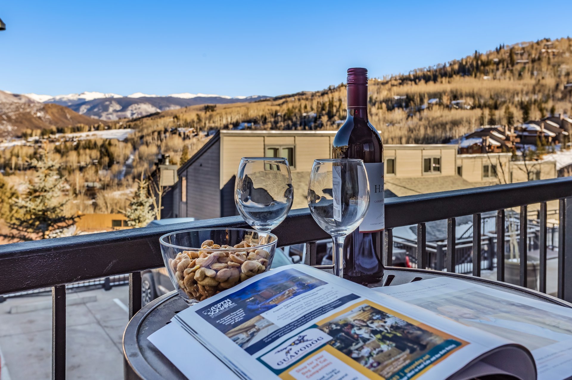 Modern Elegance Meets Mountain Comfort