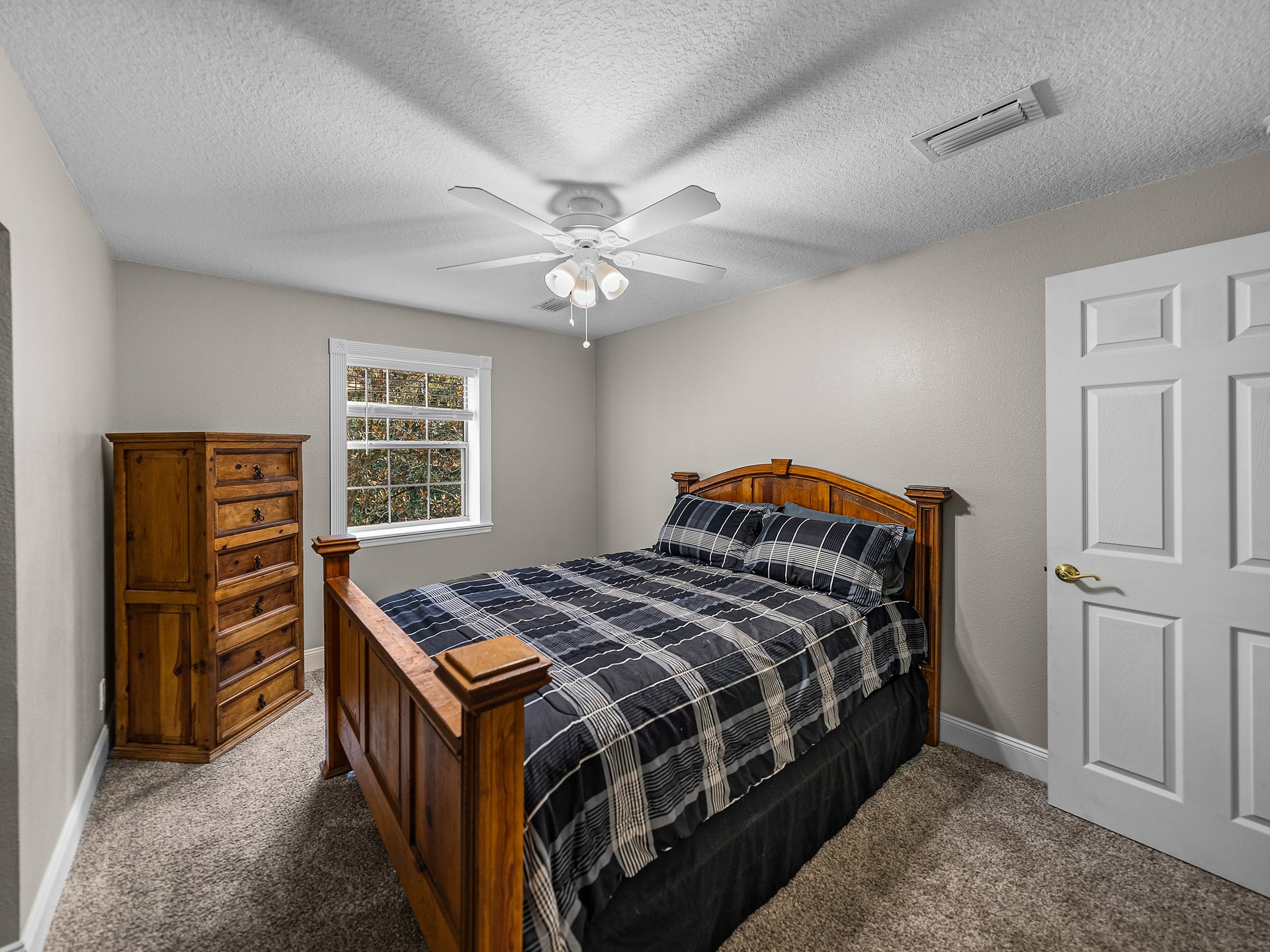 33830 SICKLER DR