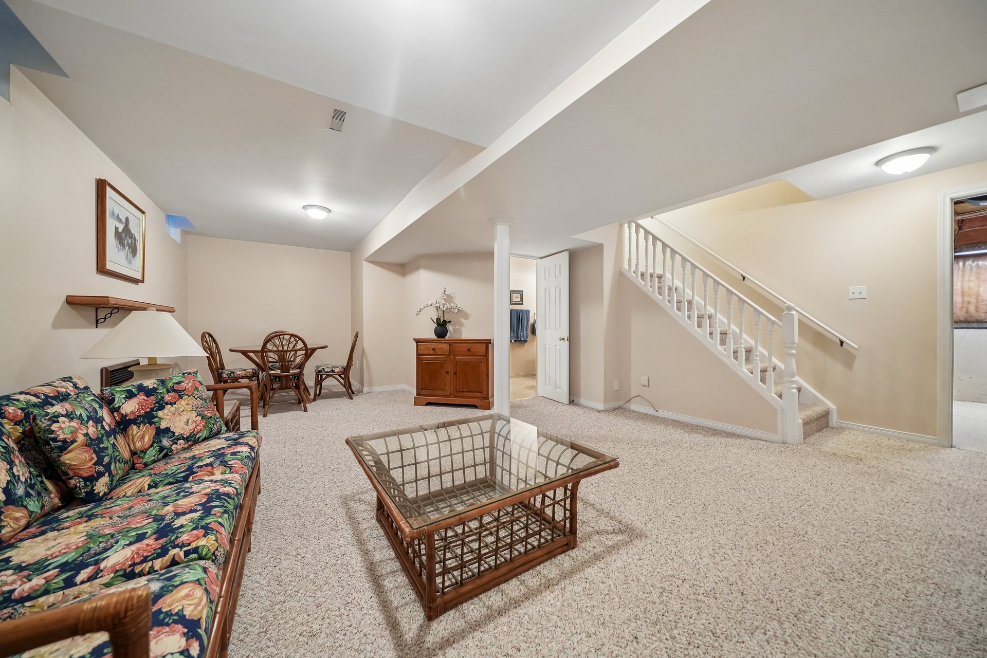 Timeless Glen Abbey living 