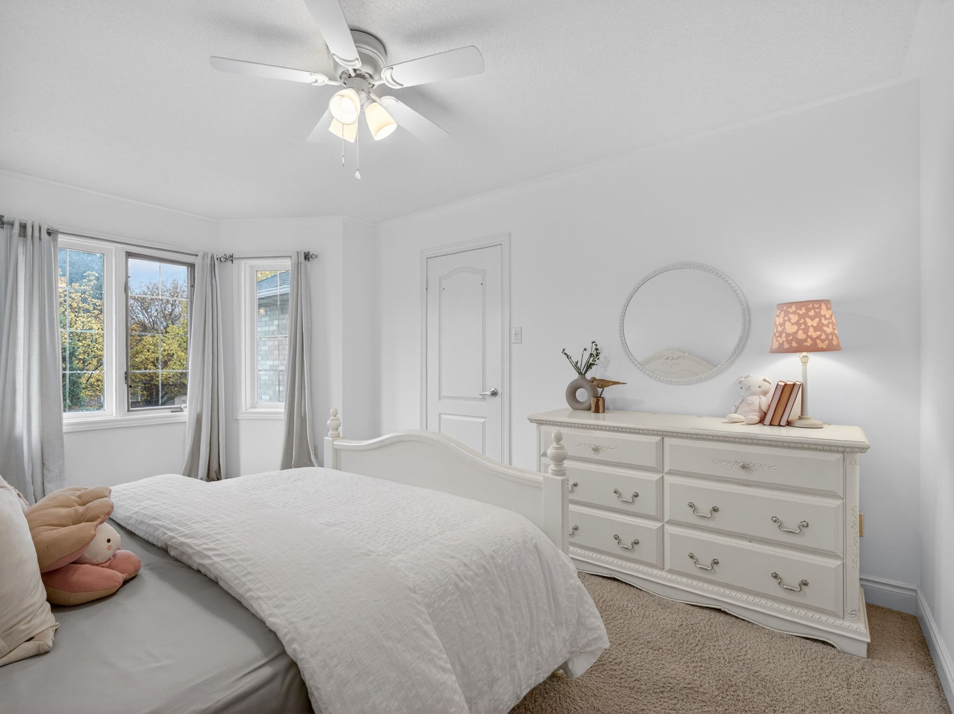 SOLD: Beautifully Landscaped