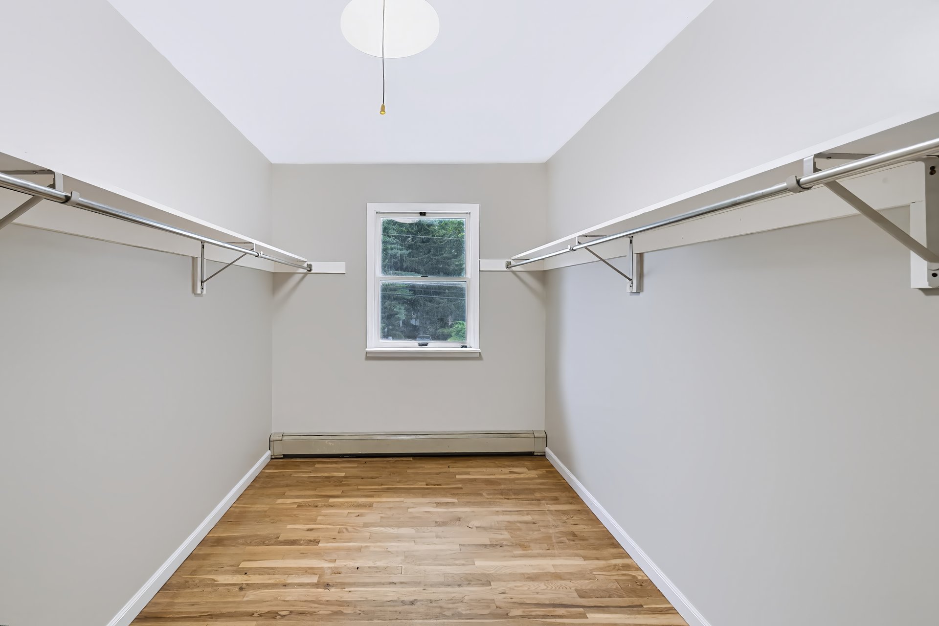 156 River Rd
