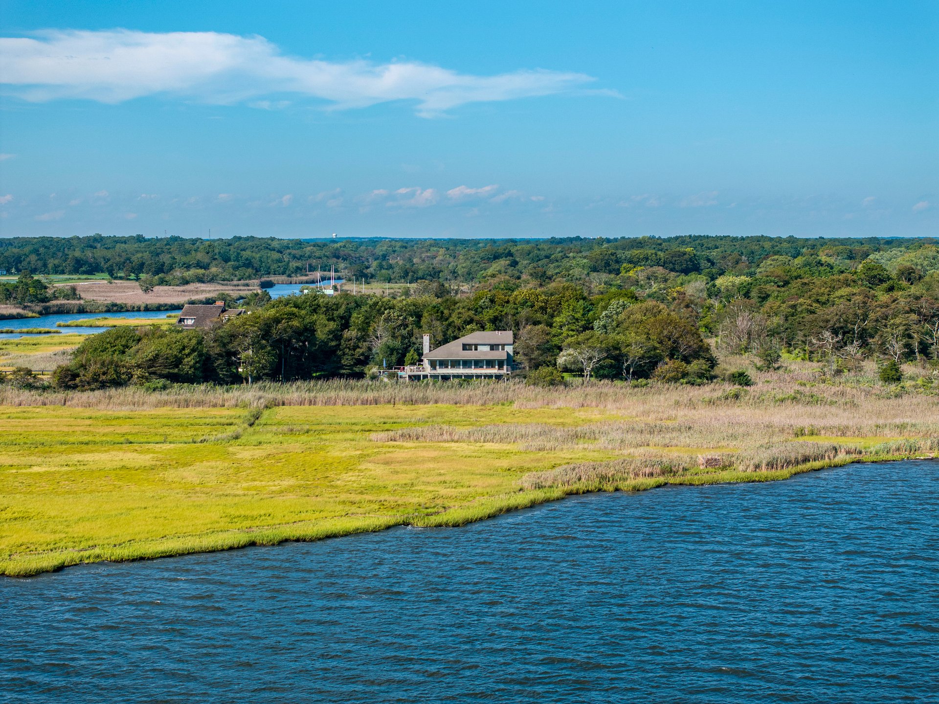 Bayward: The Hamlet’s Most Remarkable Water Views