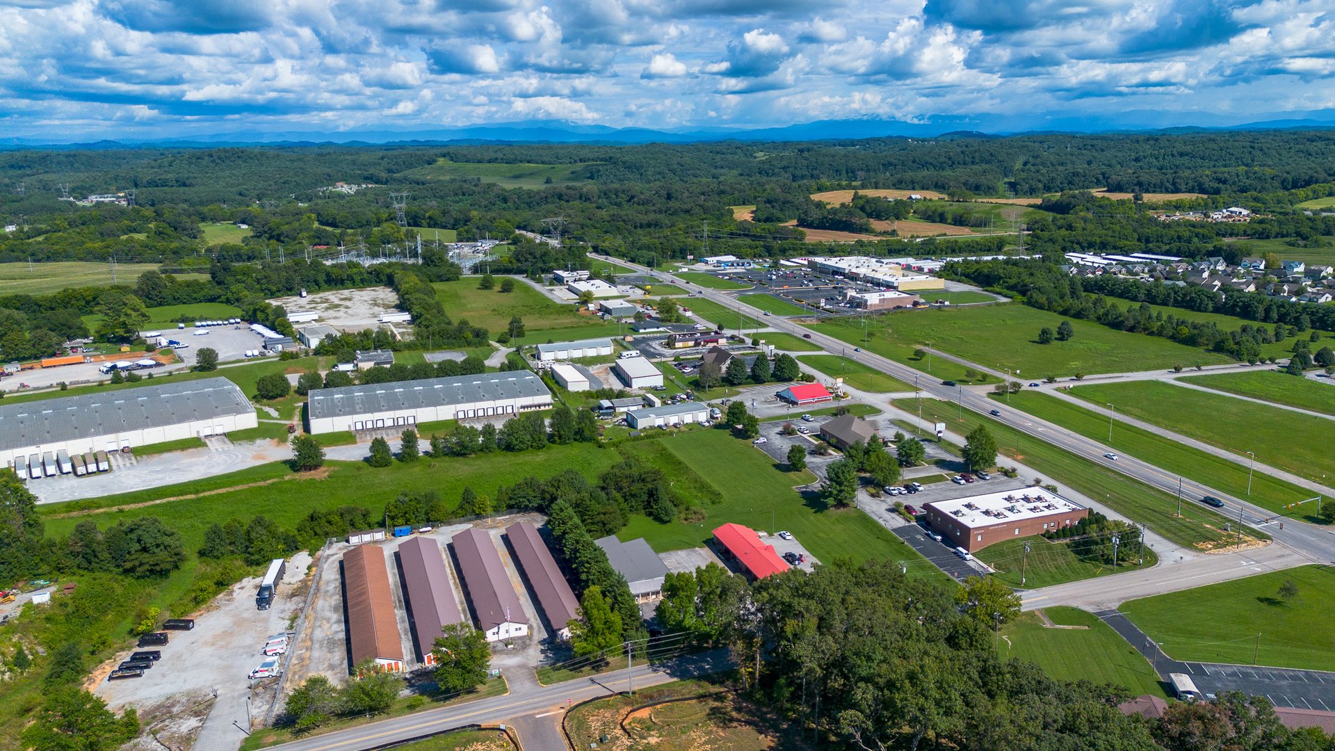1267 Carding Machine Rd. Loudon, TN 