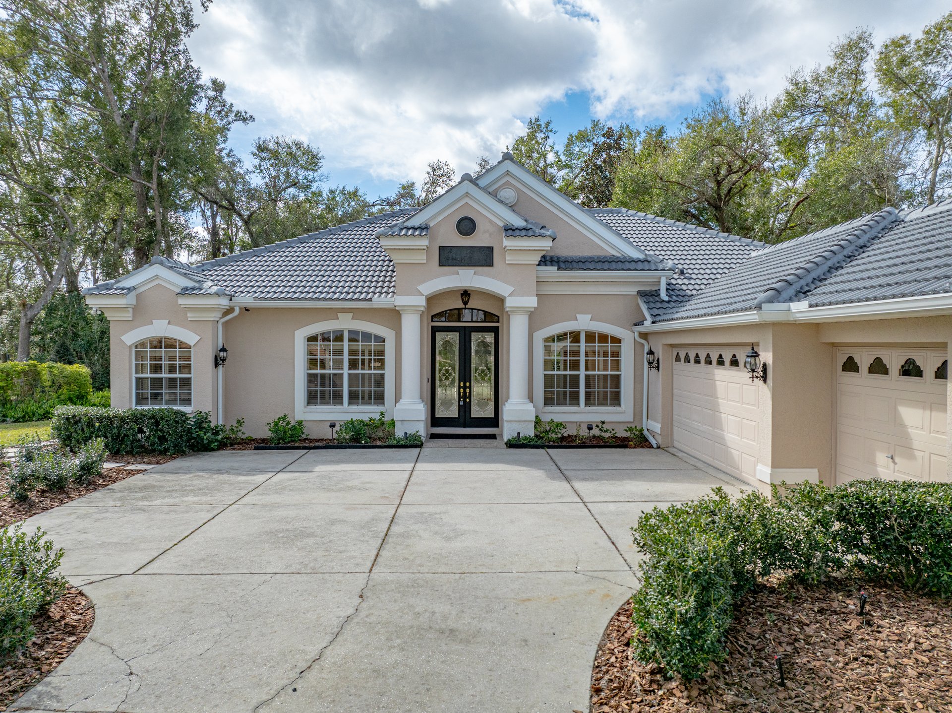 12632 OAK HOLLOW CT