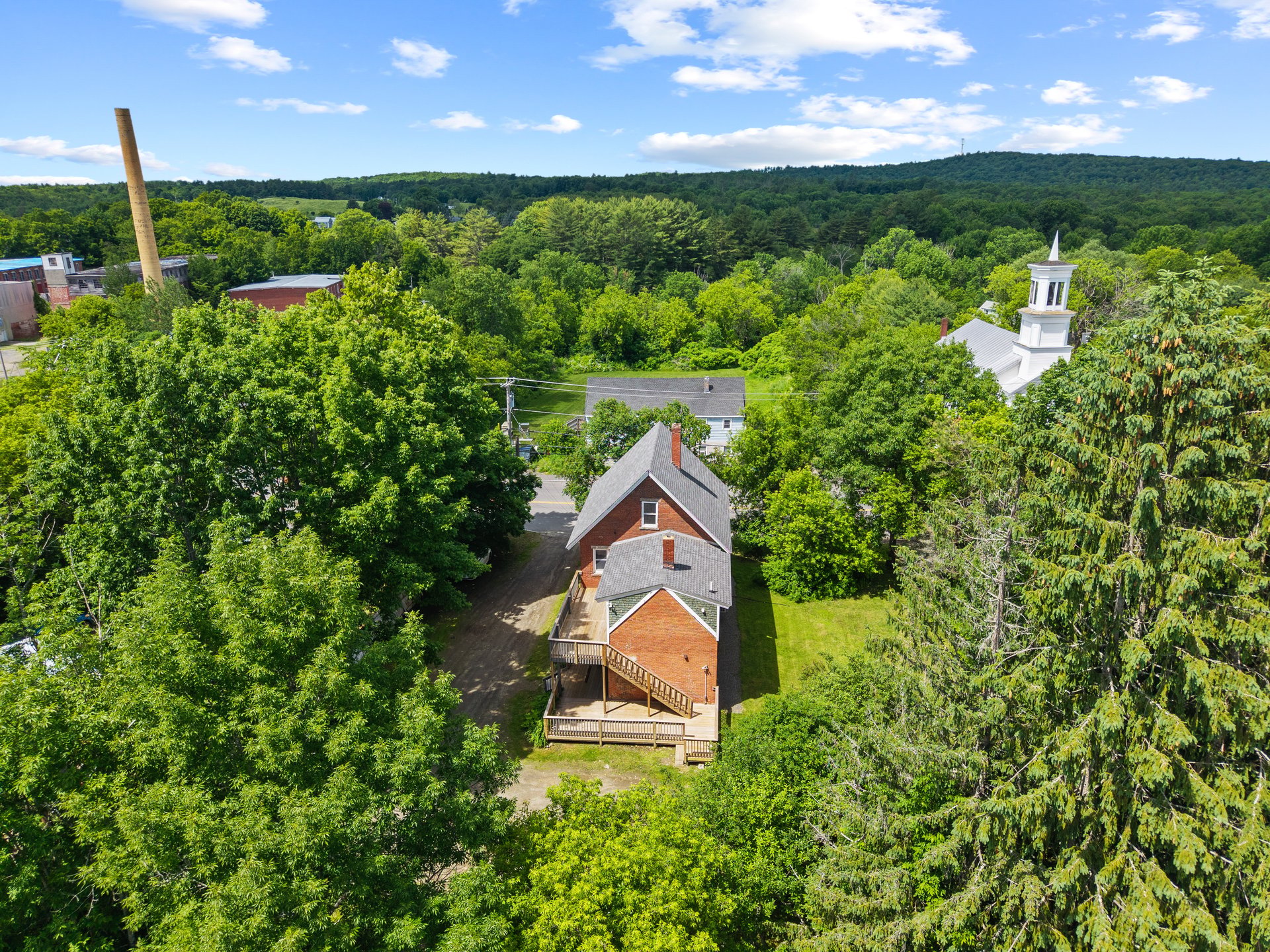987 Main St, Vassalboro
