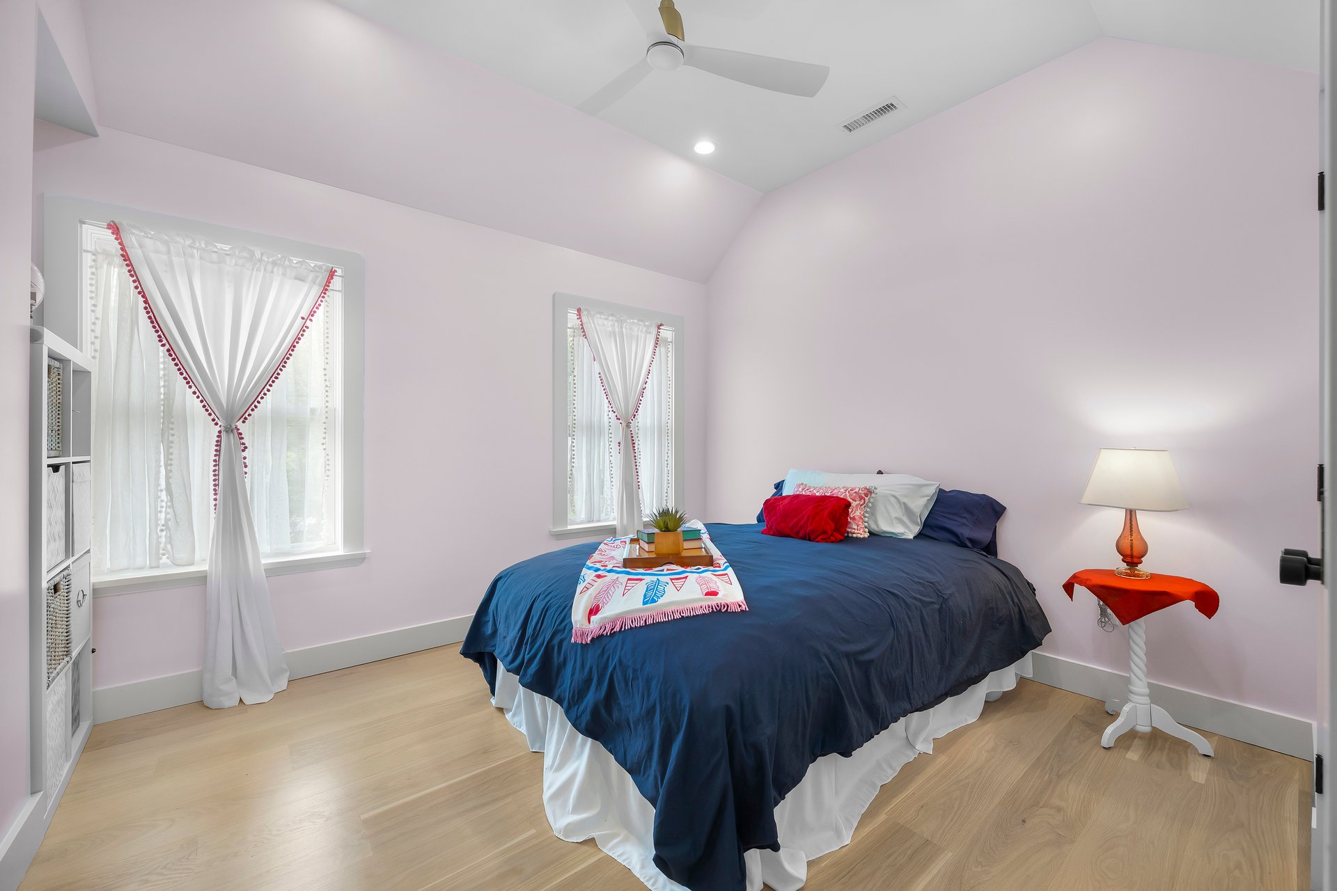 Pristine University Area Colonial