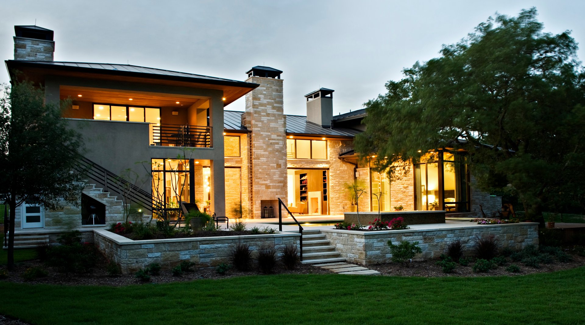 Modern Elegance in Barton Creek