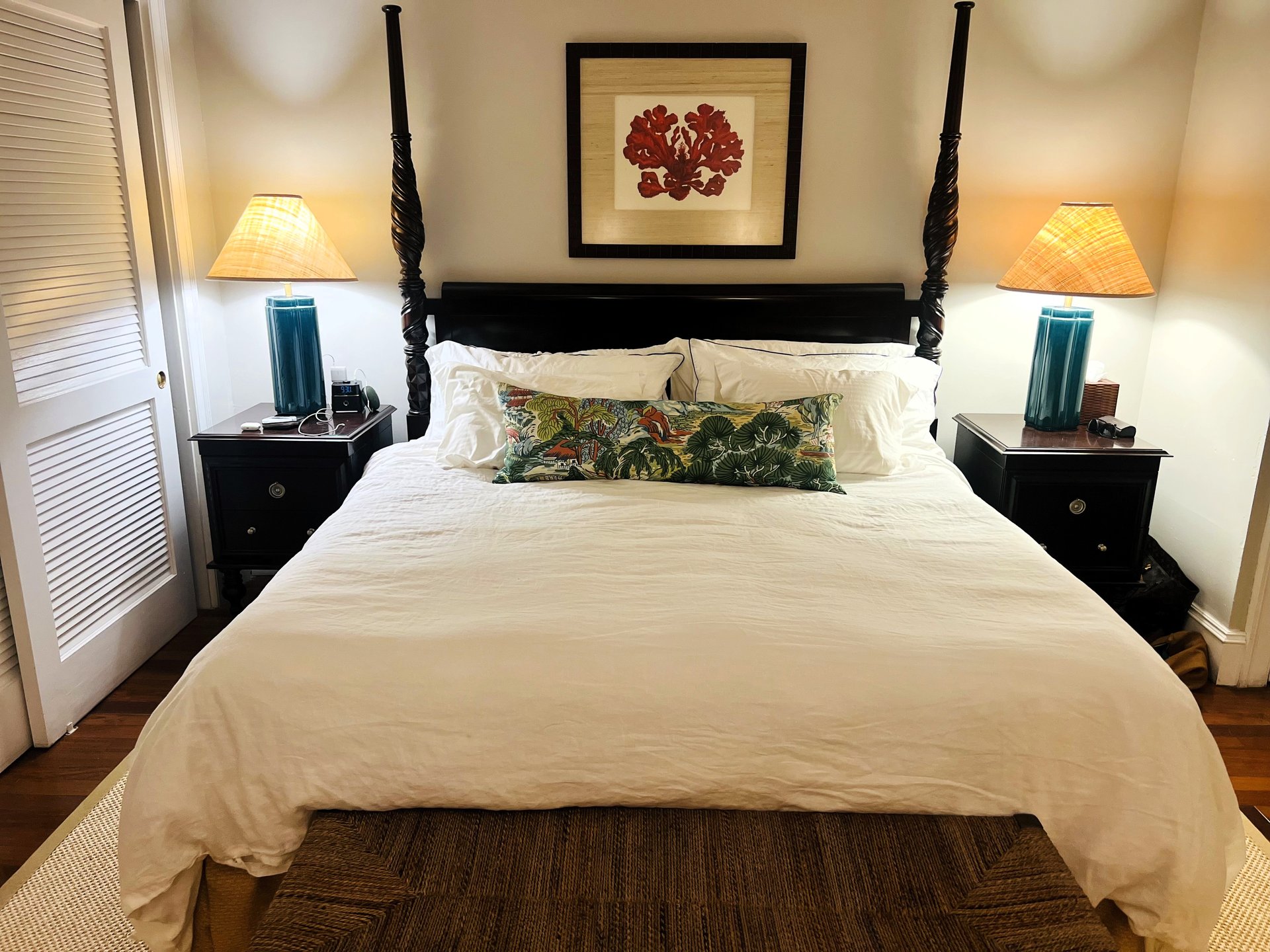 Bay Side King Suite