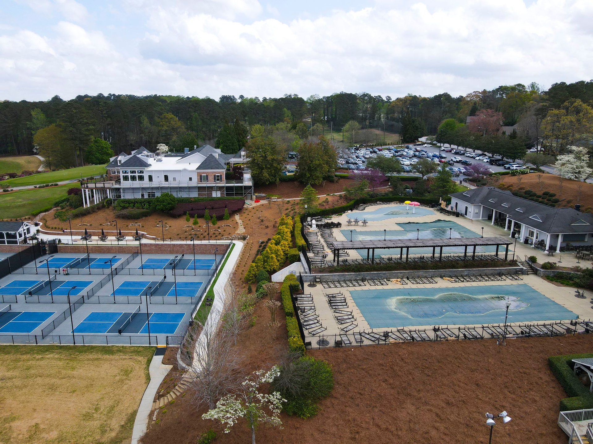 Edgewood Court