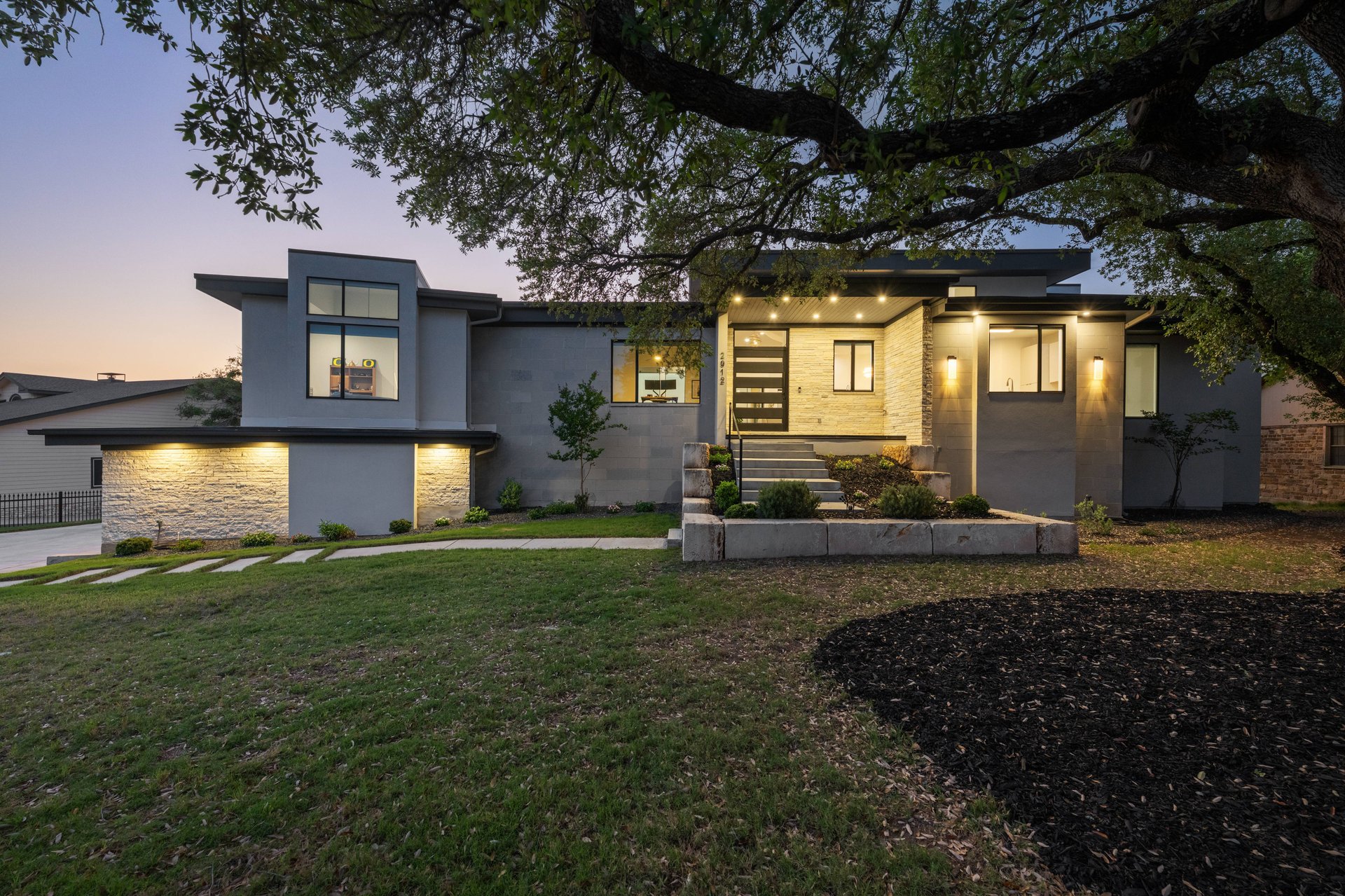 2912 Patriot Drive & 3002 Point Cove