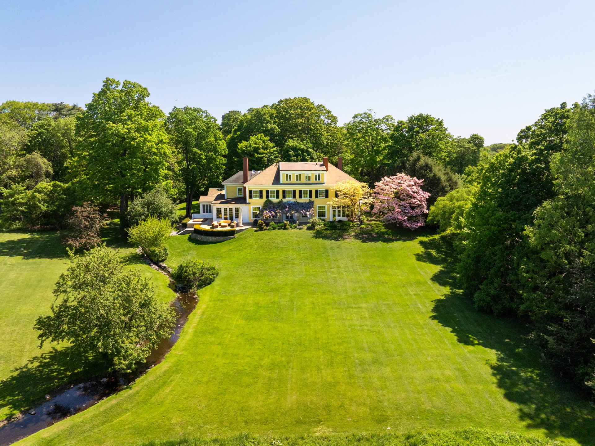 77 Sargent Crossway