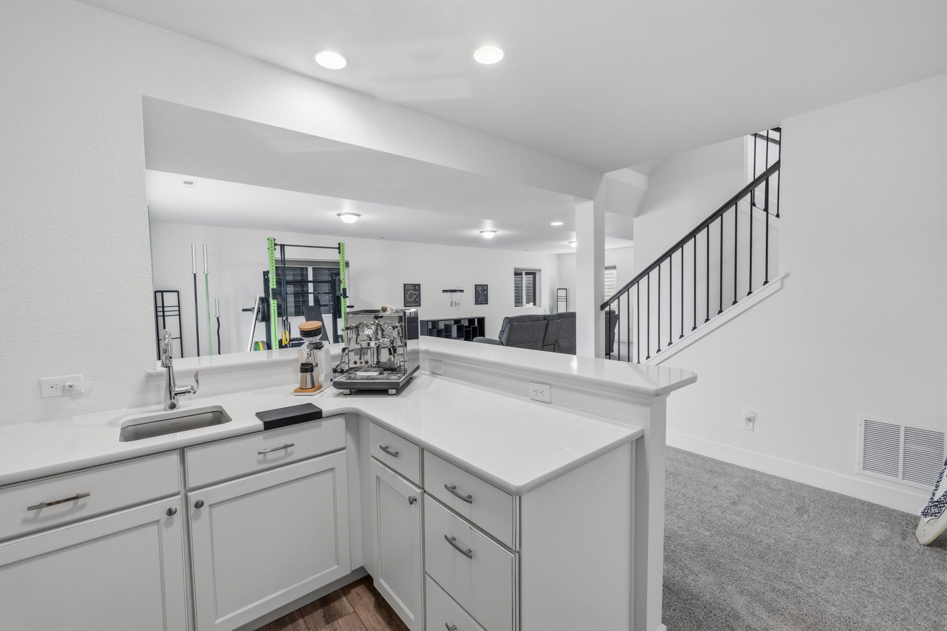 1952 Clayhouse Drive