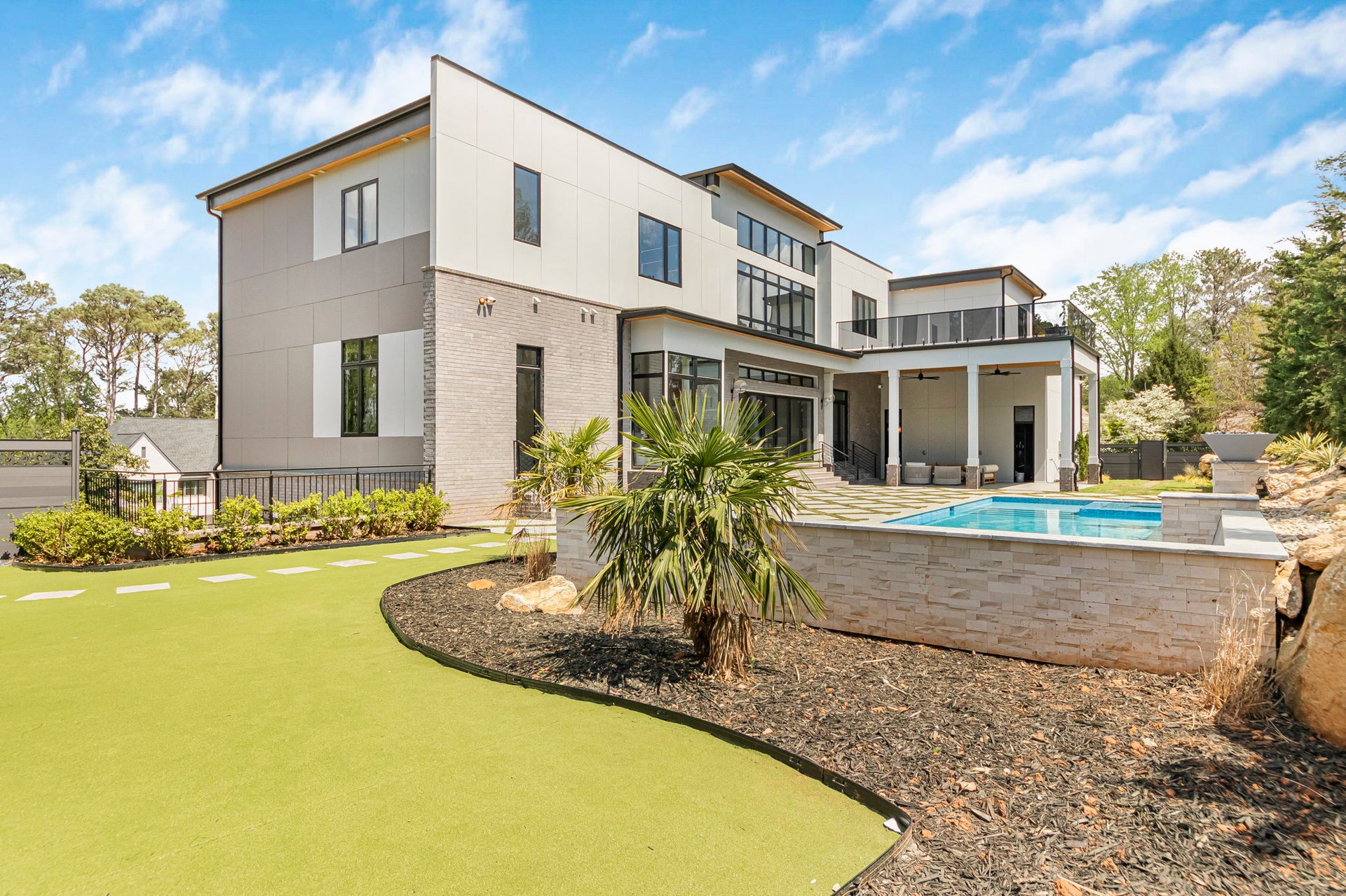 Edgewood Court