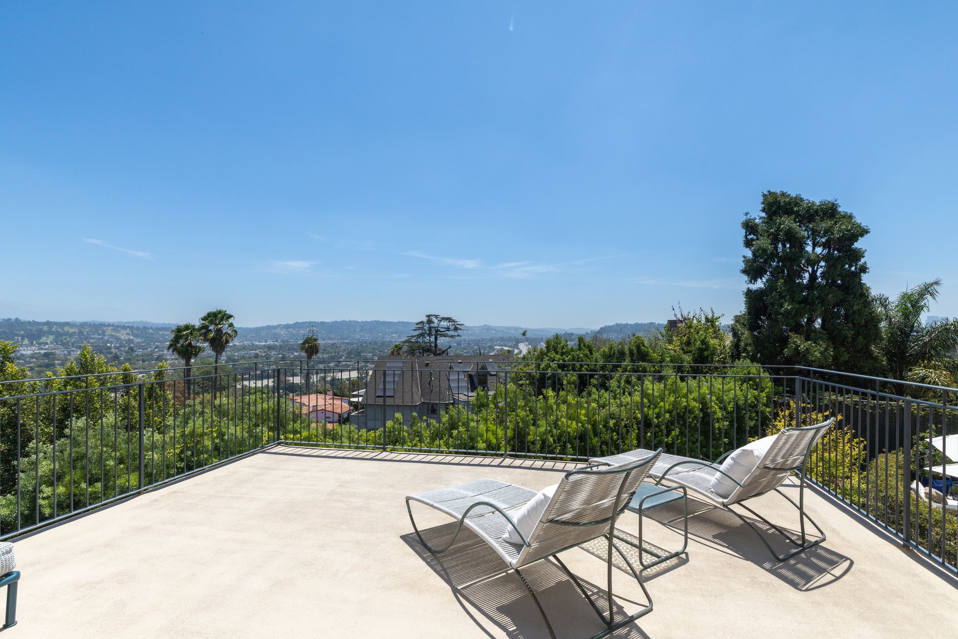 3842 Carnavon Way, Los Feliz 