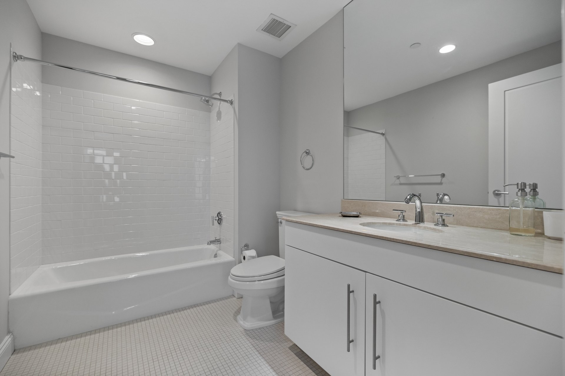 Five-Star Living at The Residences at Mandarin Oriental