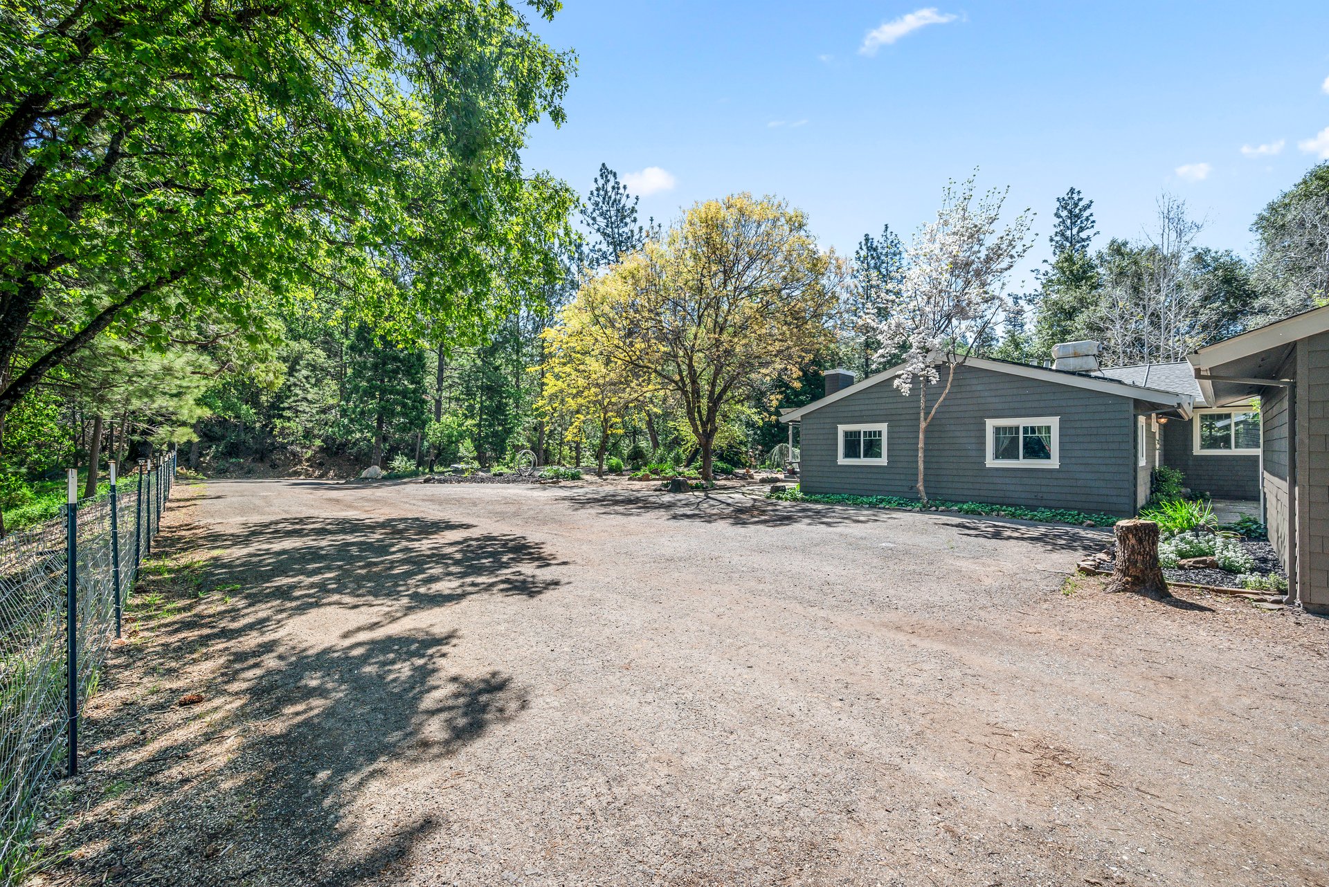 2405 No Walk Rd, Placerville