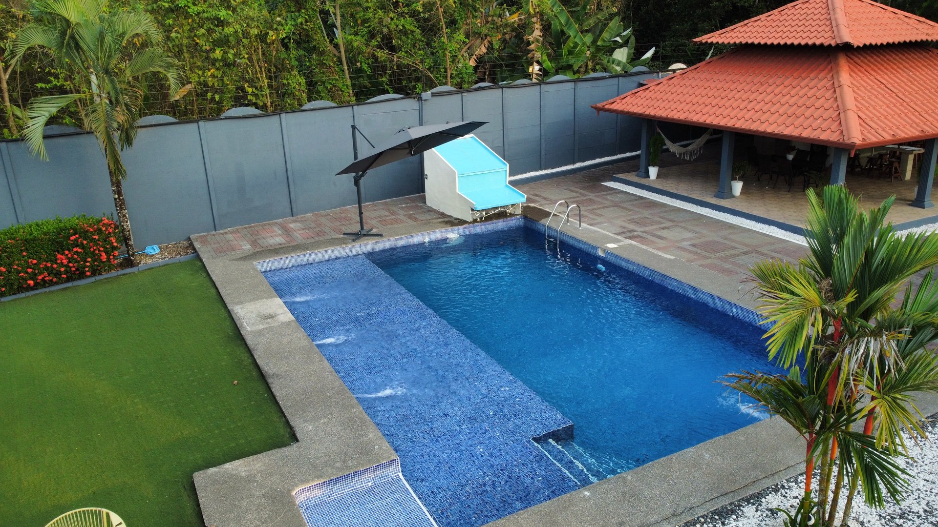 Beautiful house near to the beach | Tranquility and style