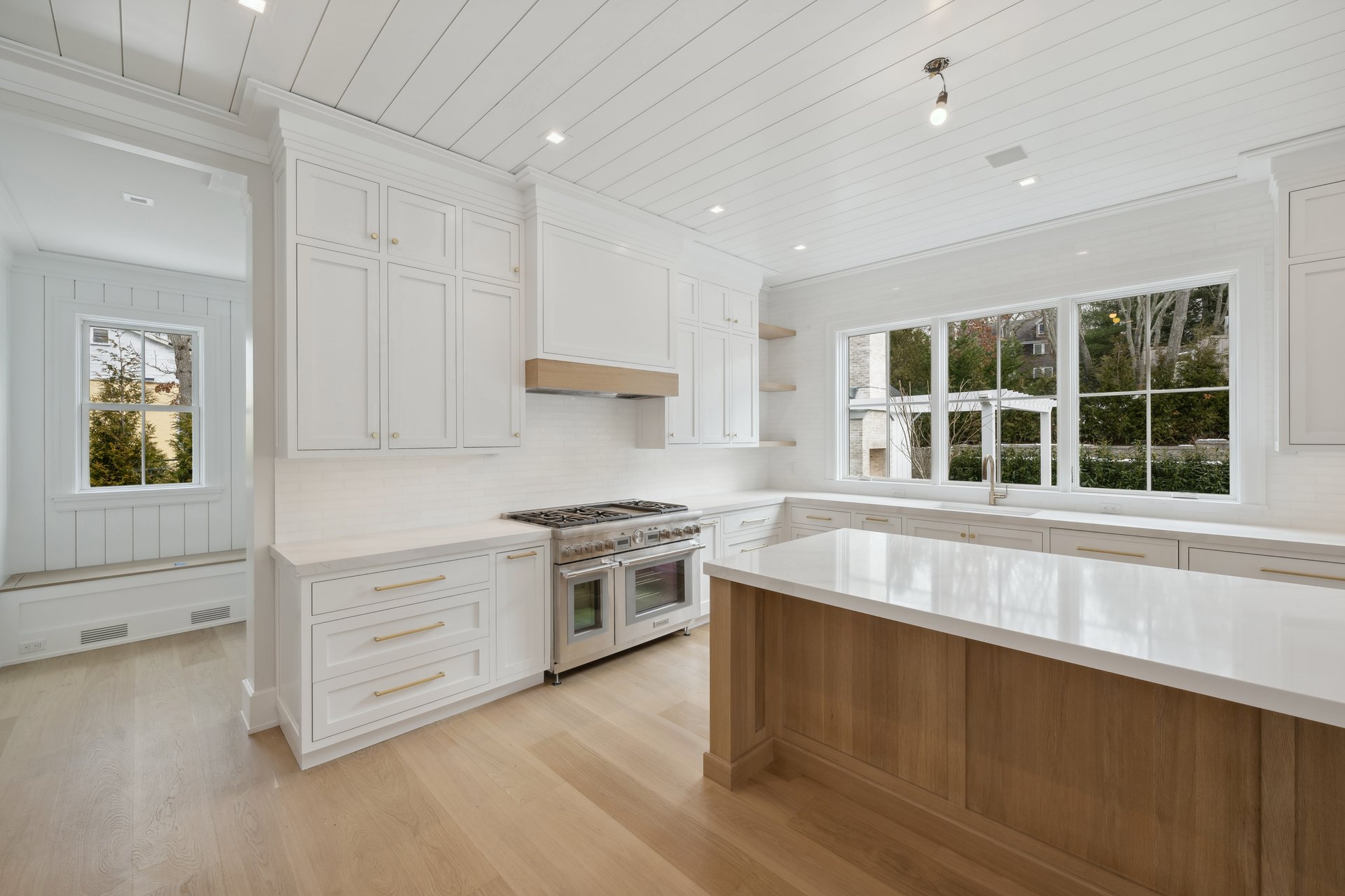 10 Richards Dr