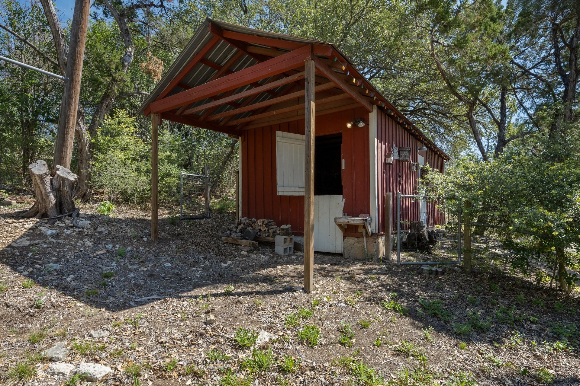 9106 Yucca Mountain Road