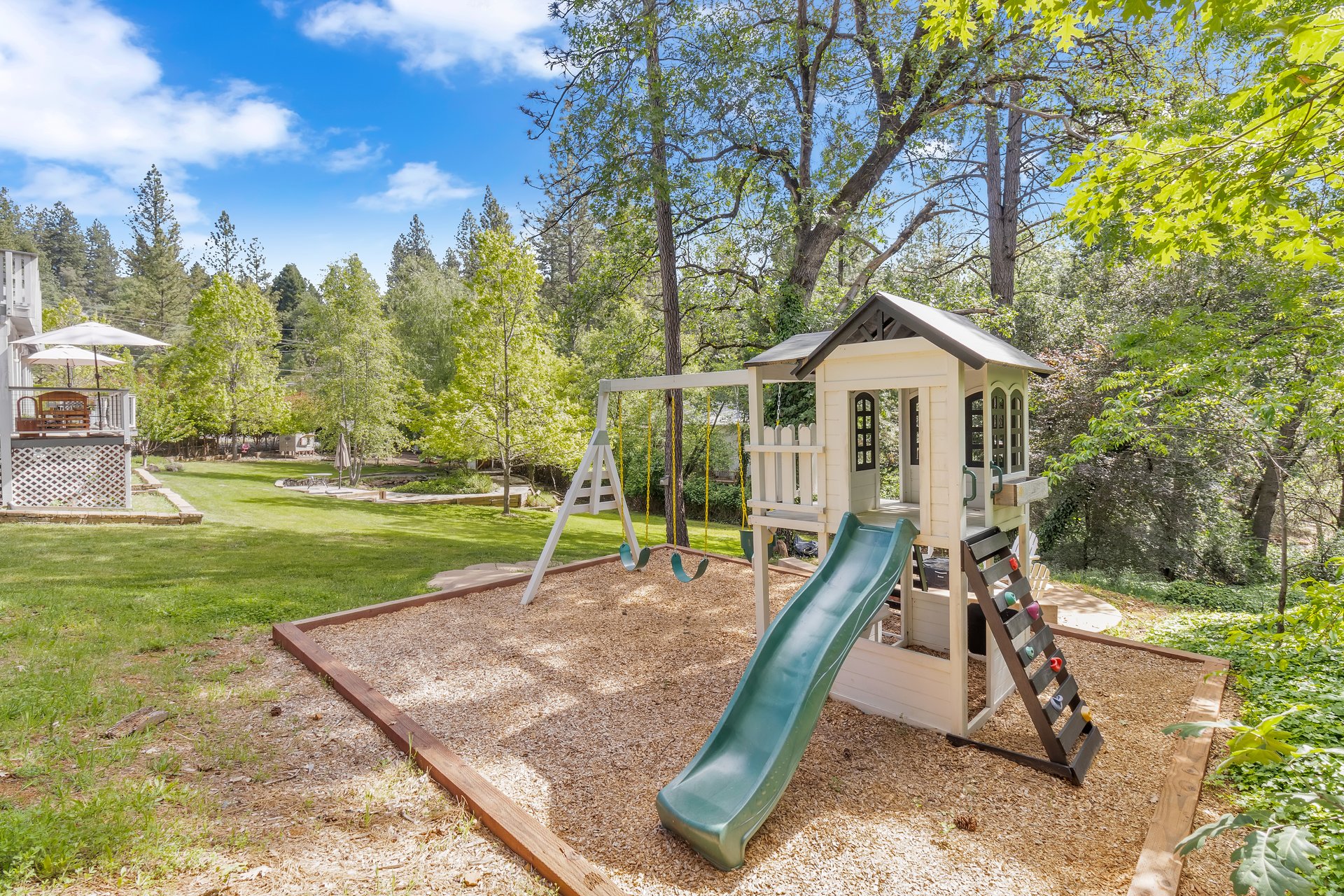 12071 Alta Sierra Dr