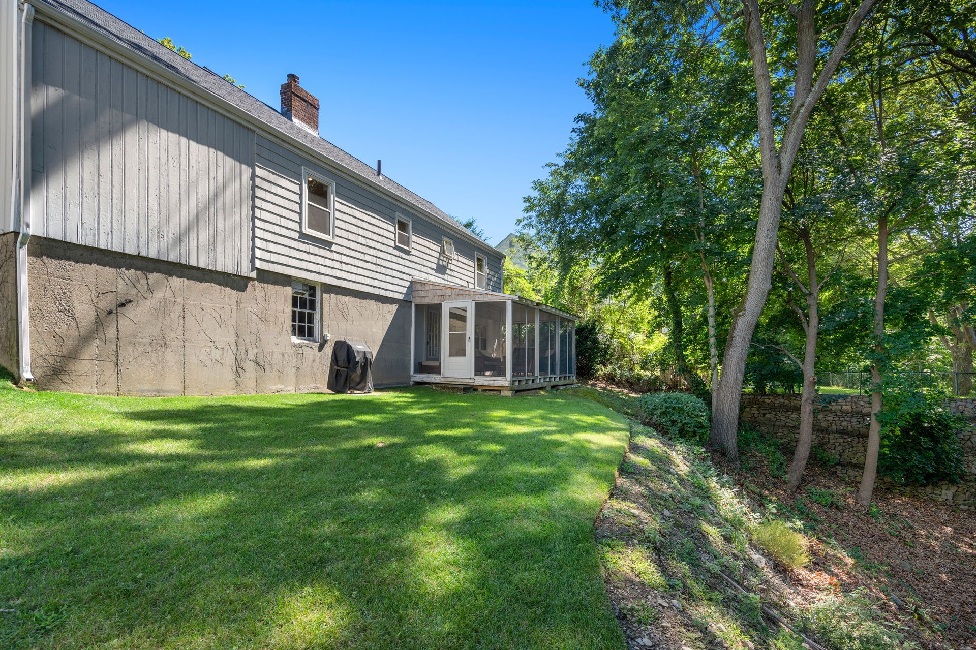 93 Forbes Hill Rd