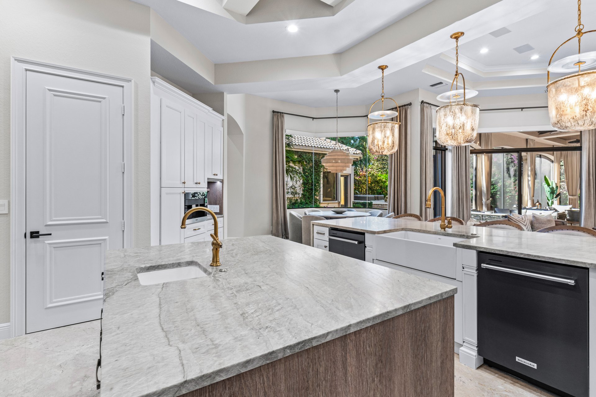 5848 Vintage Oaks Circle