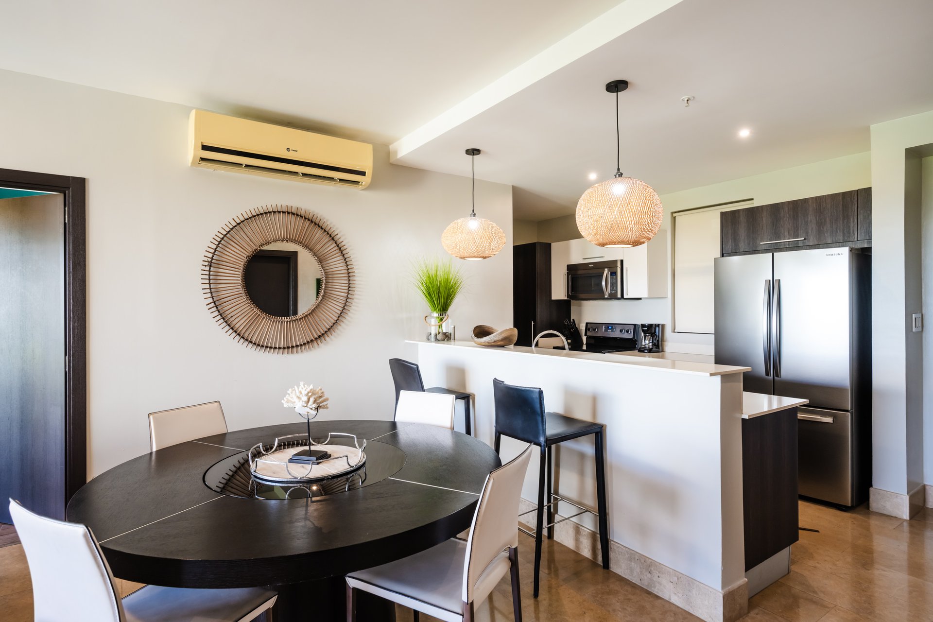 Roble Sabana #301 | Ocean-View Condo in Reserva Conchal