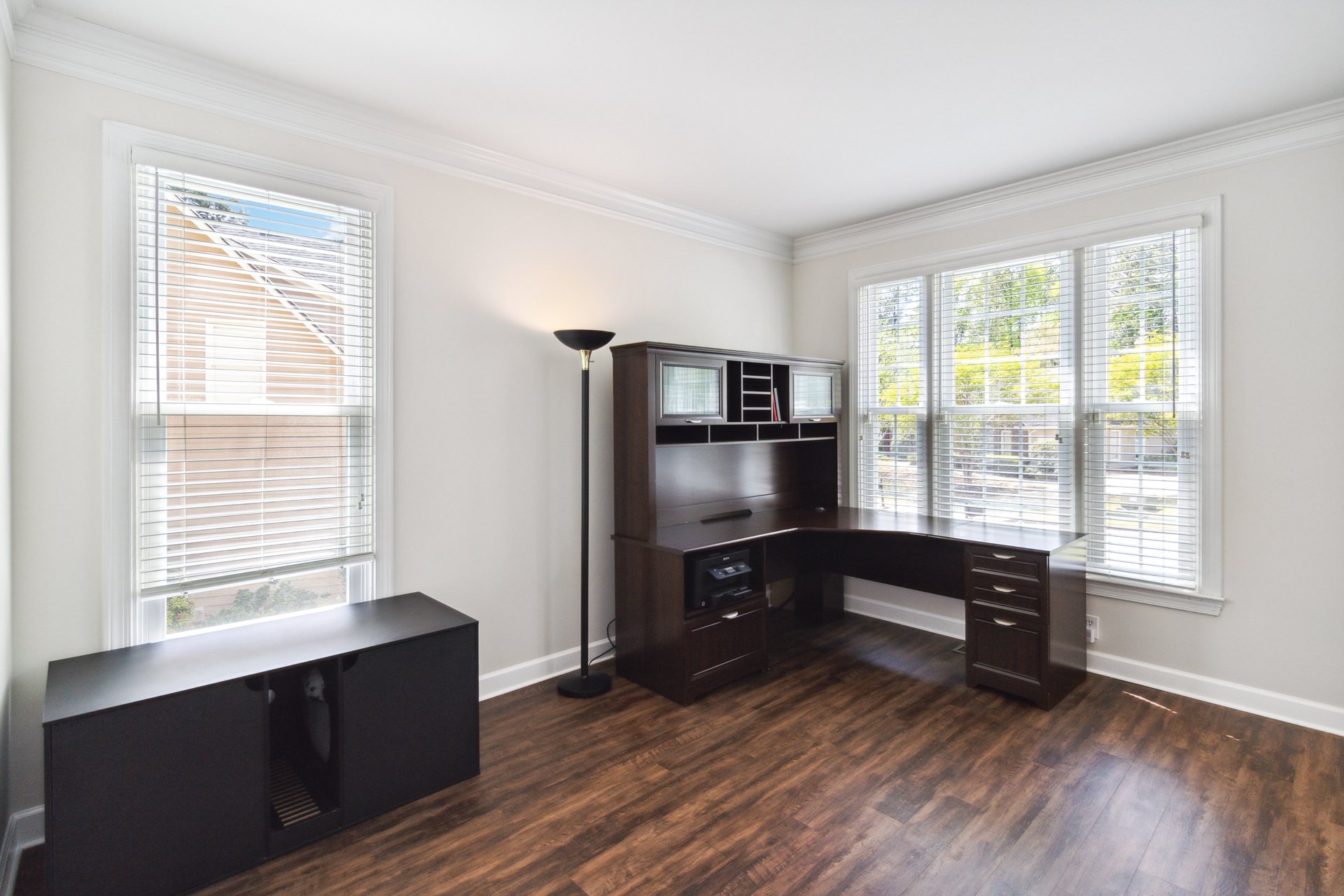5073 Kingsbridge Pass