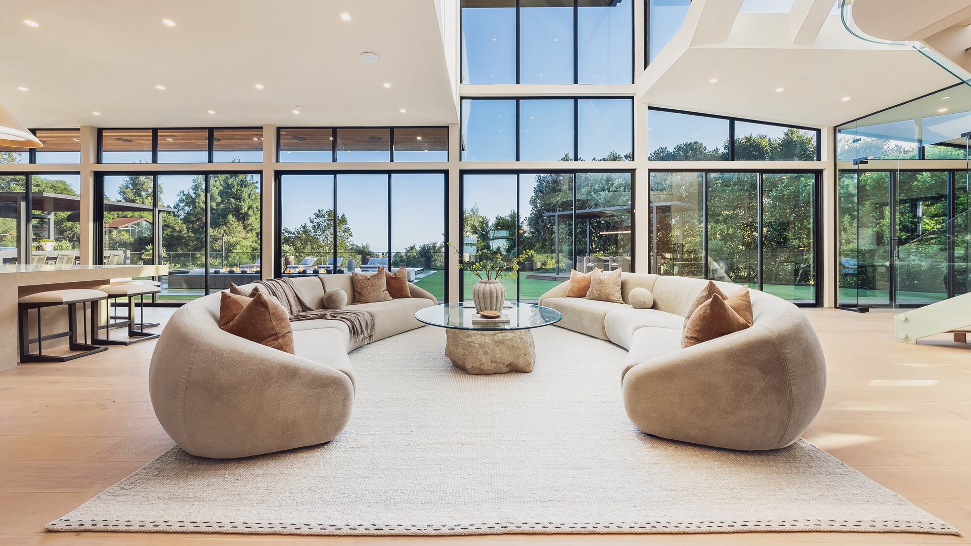 12026 Benmore Ter, Brentwood