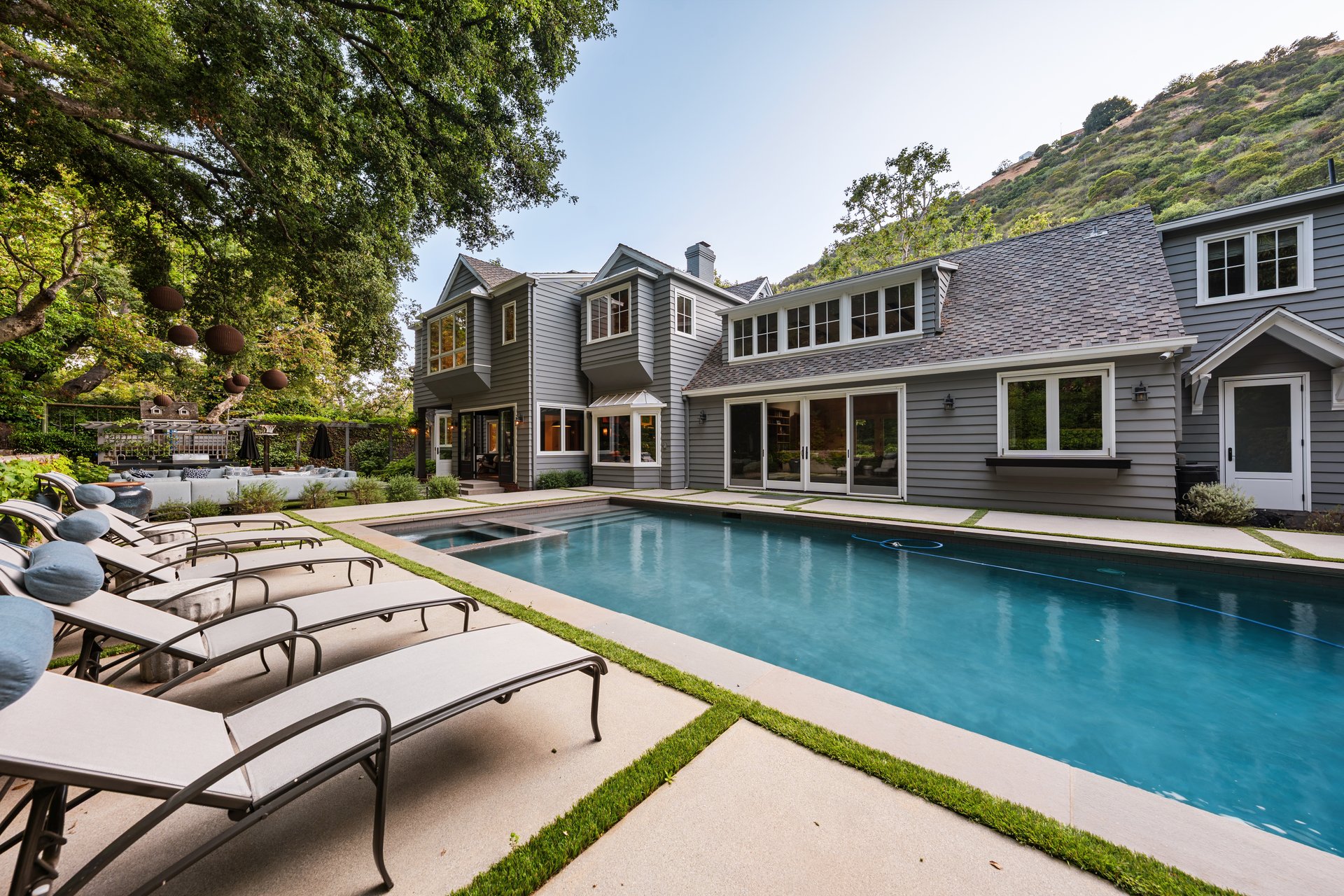2600 Mandeville Canyon Rd, Brentwood