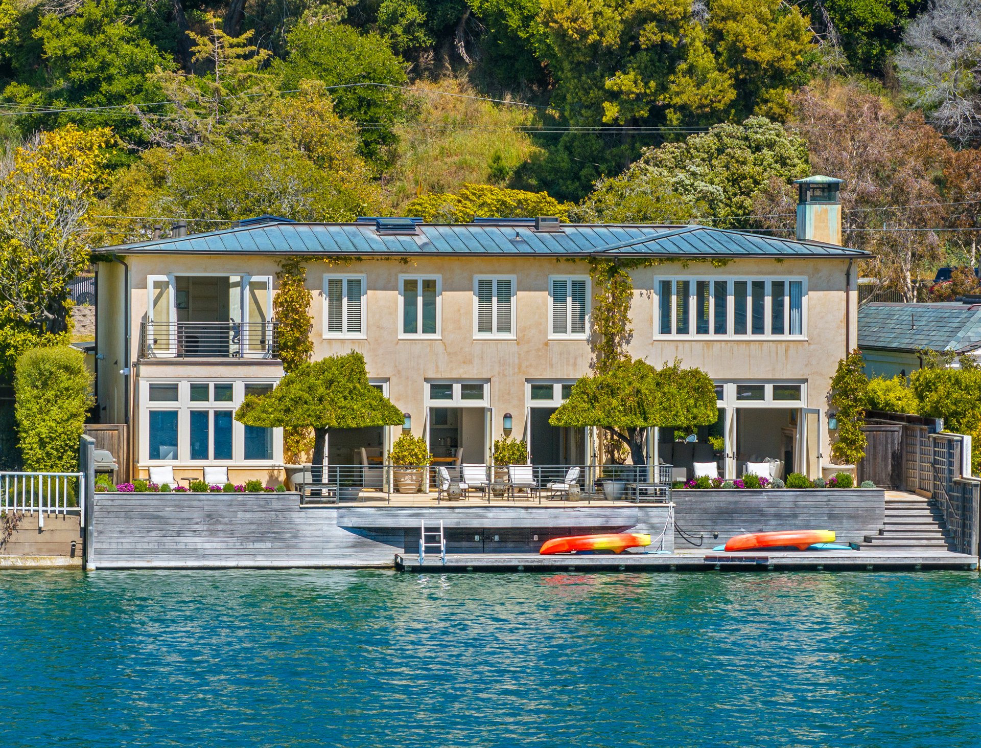Unparalleled Design on the Belvedere Lagoon