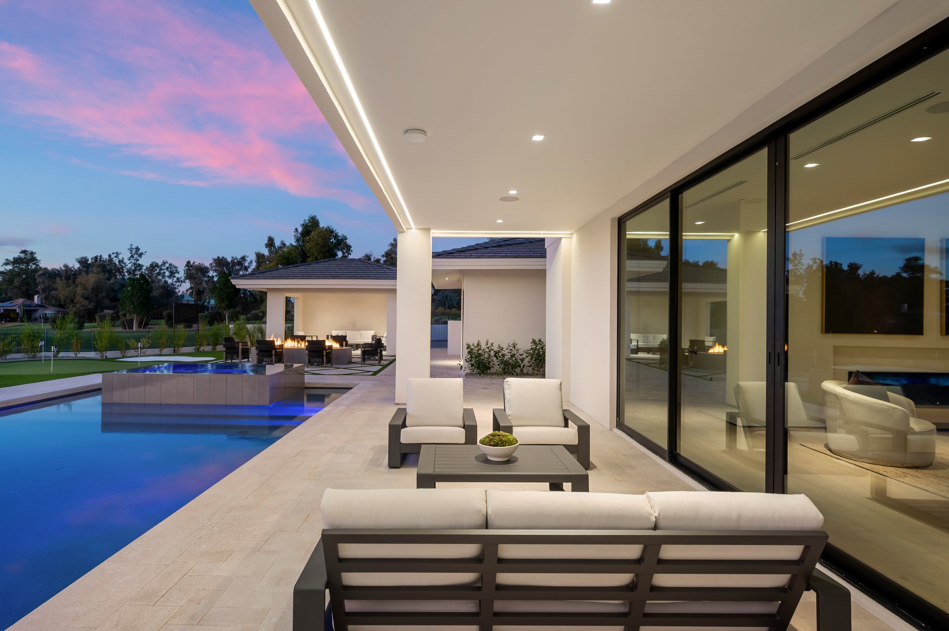 7780 E Vaquero Dr