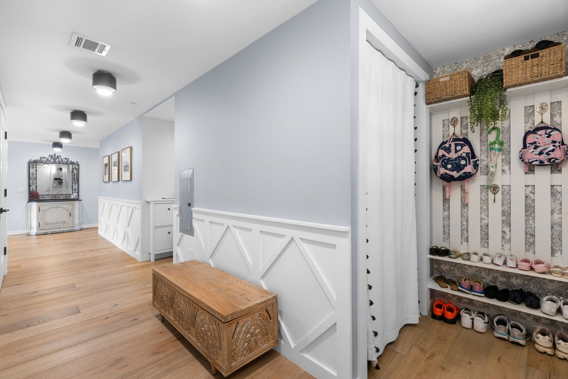 115 Grand St 405