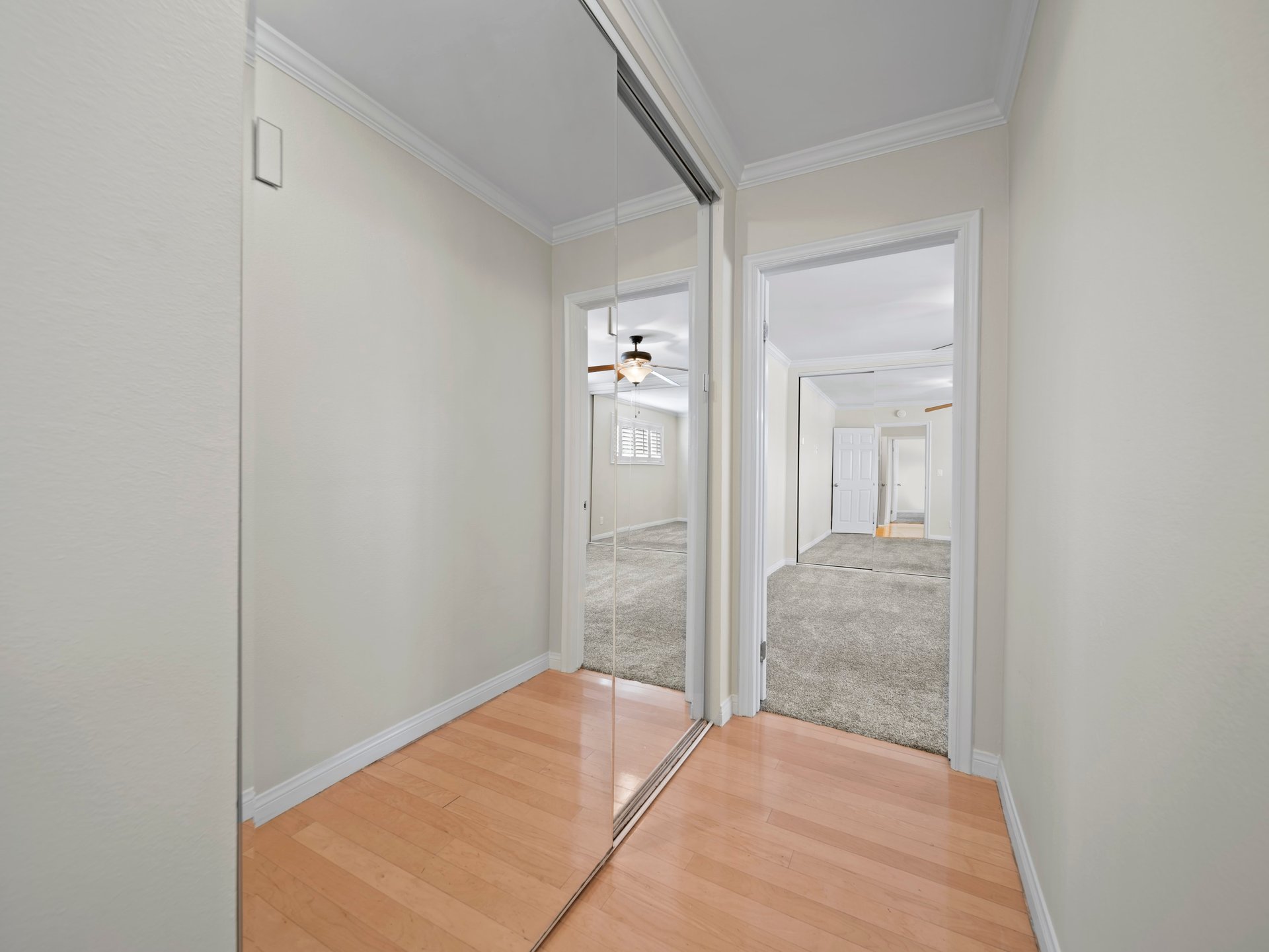 LEASED | 837 N West Knoll Dr Unit 319