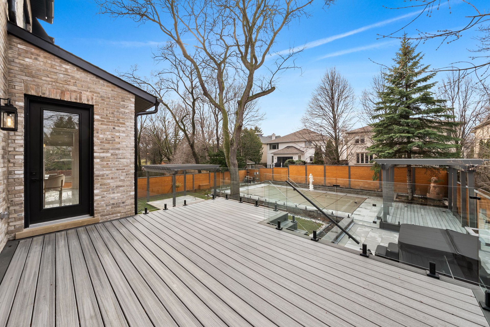 SOLD: Architectural Elegance