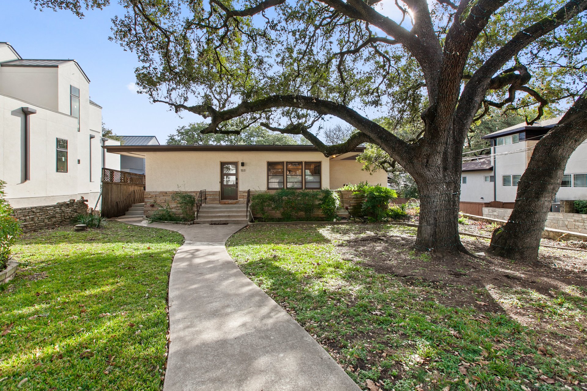 1511 Chelsea Lane