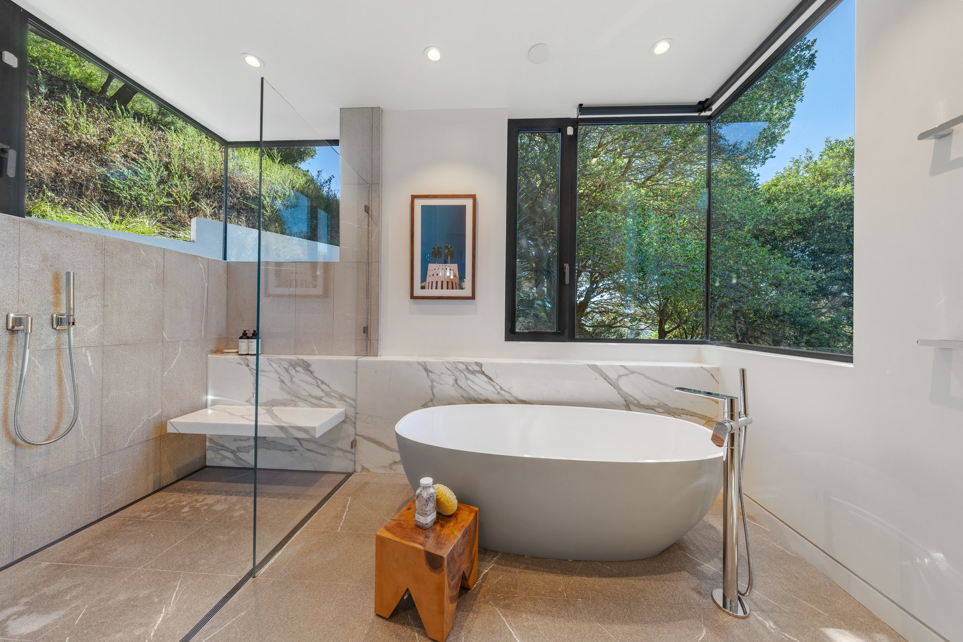 Modern Luxury - Completed in 2019