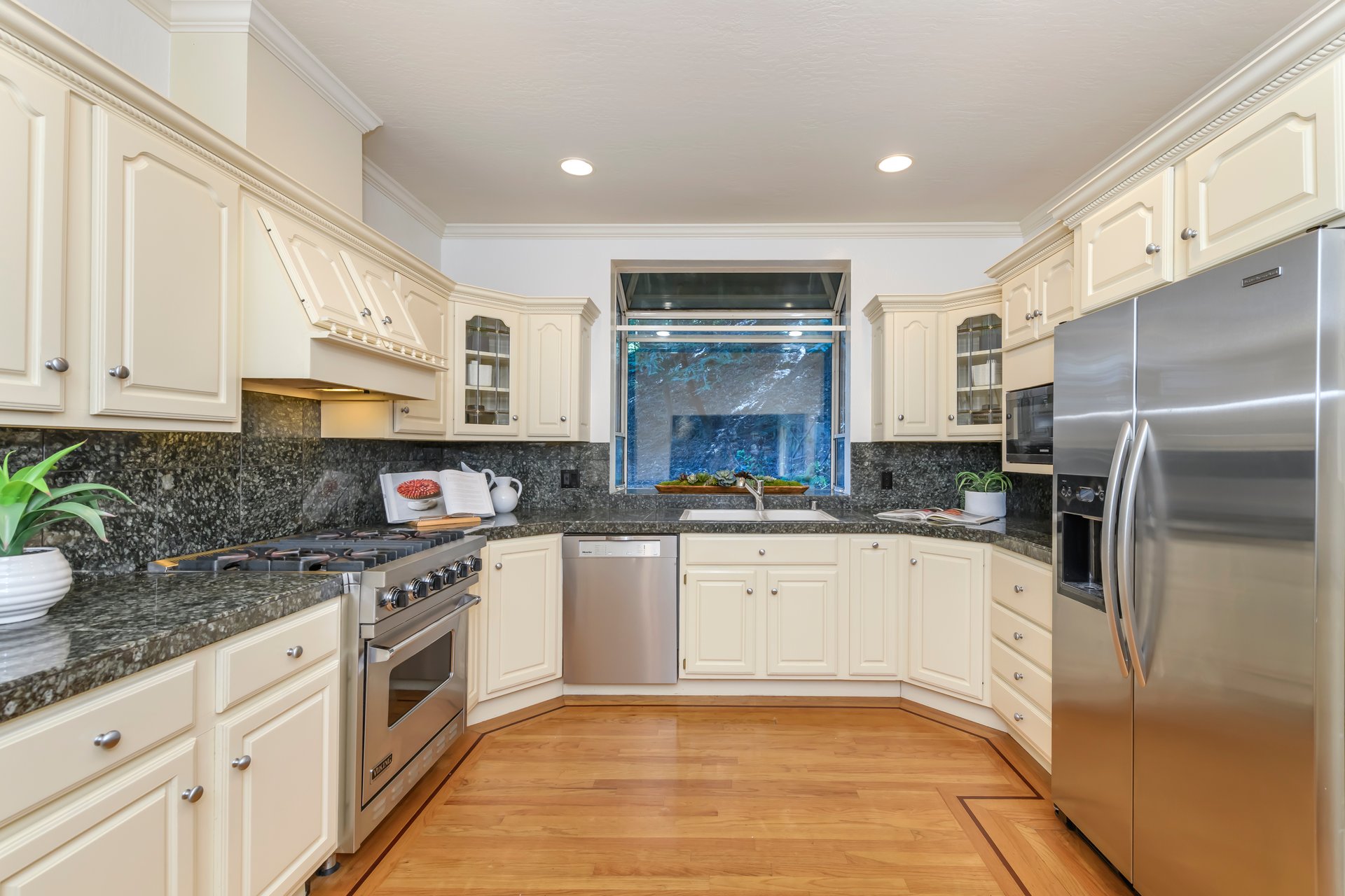 Enchanted Single-Level Haven Among the Redwoods