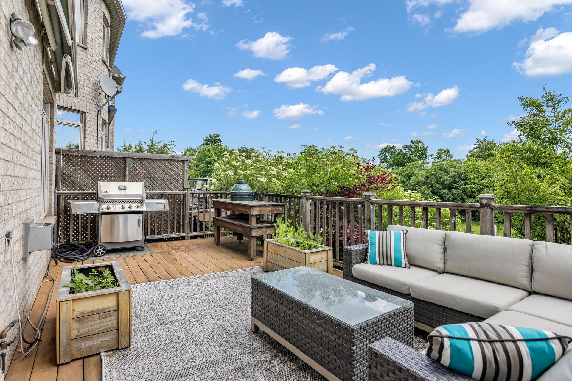 1116 Woodington Lane