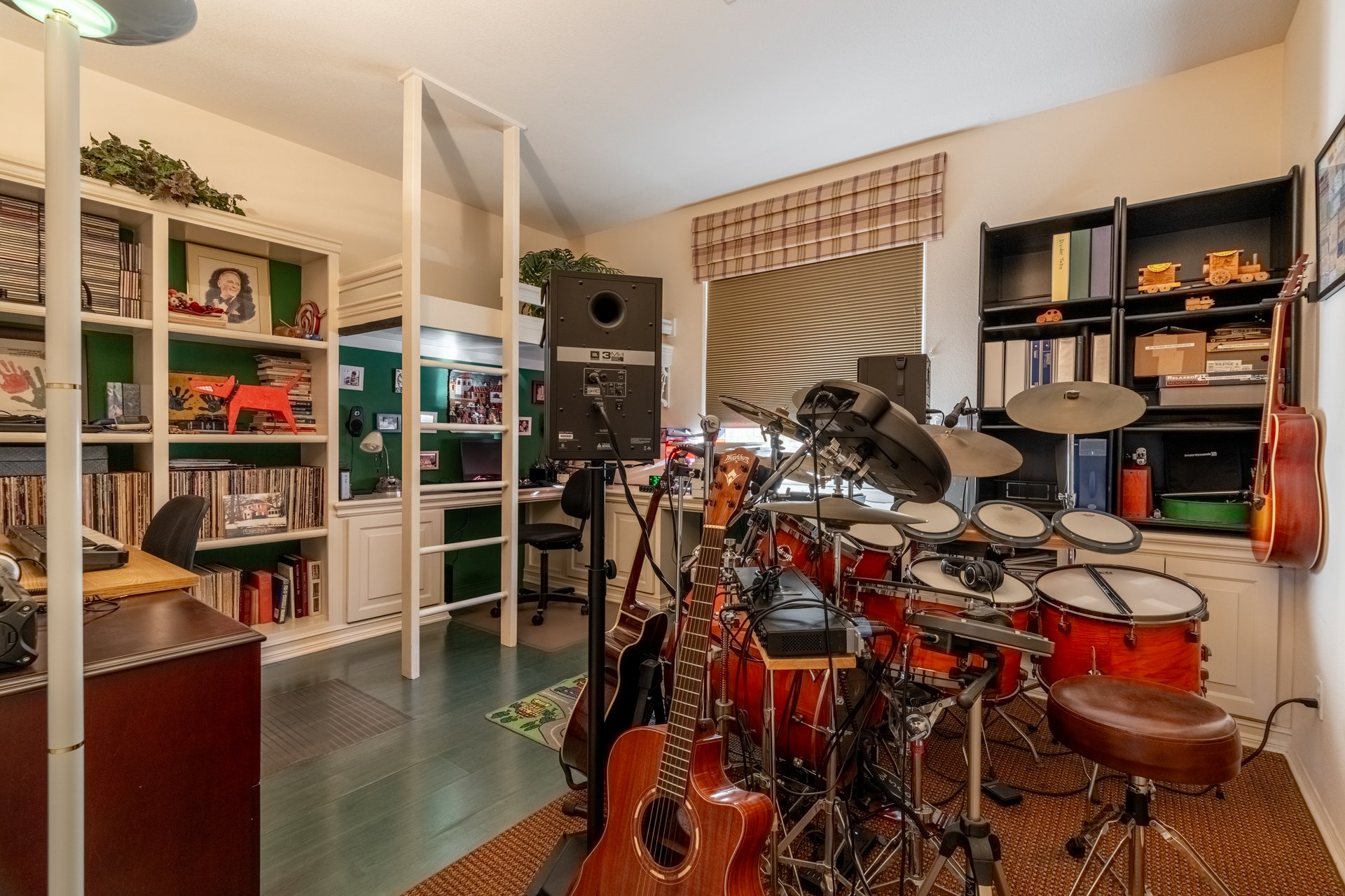 720 Camino Del Sol