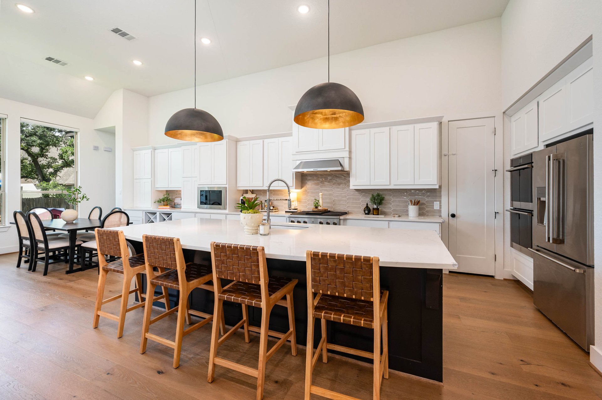 10039 Sarah Place