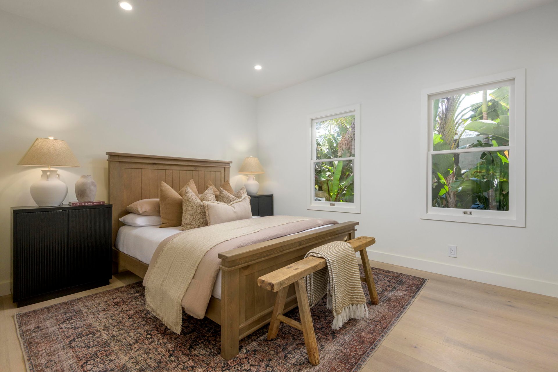 145 Butterfly Ln, Santa Barbara