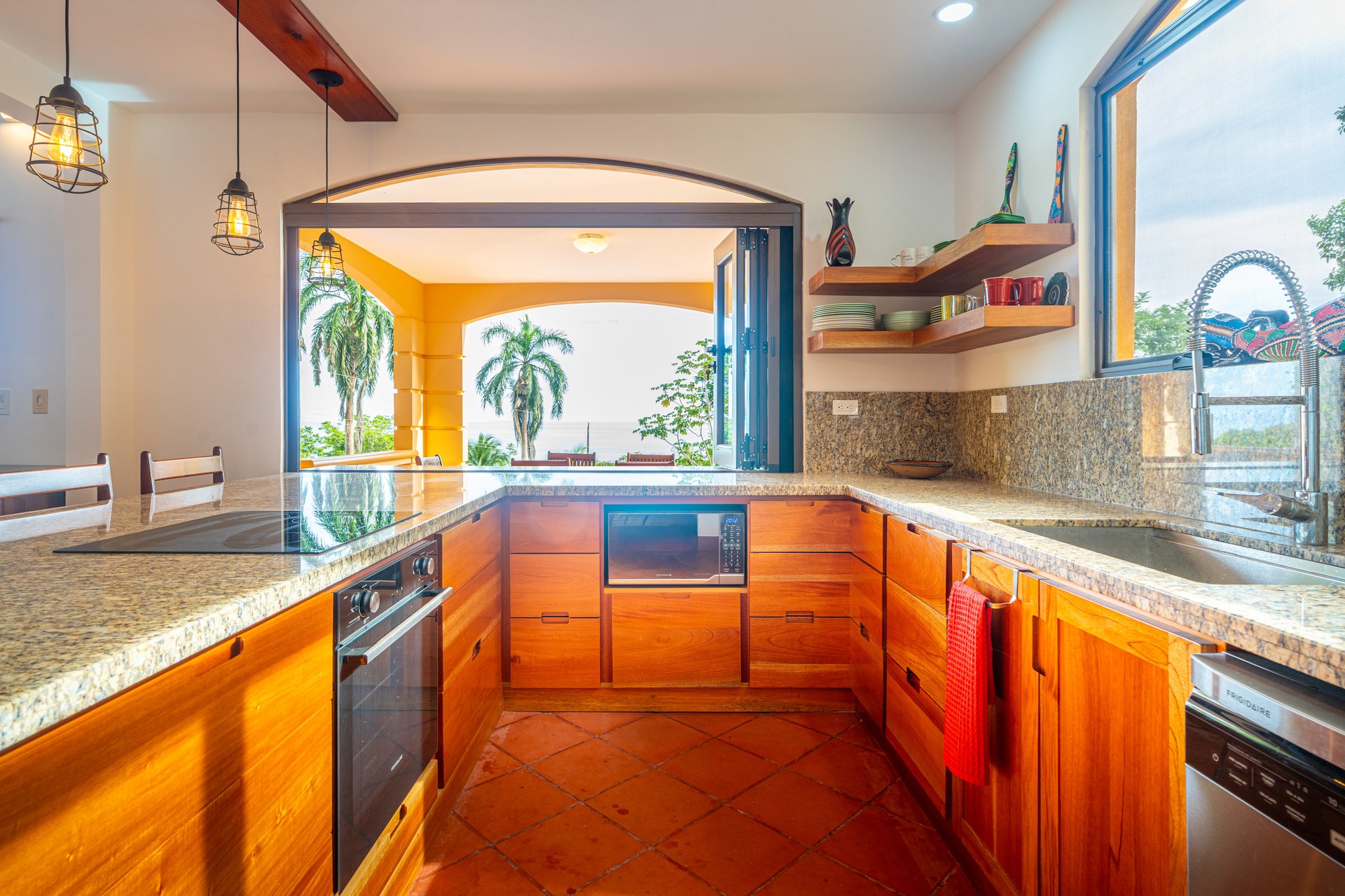 Classic Luxury at Casa Ceiba, Coastal Ocean View 4 Bedroom Home Near Uvita