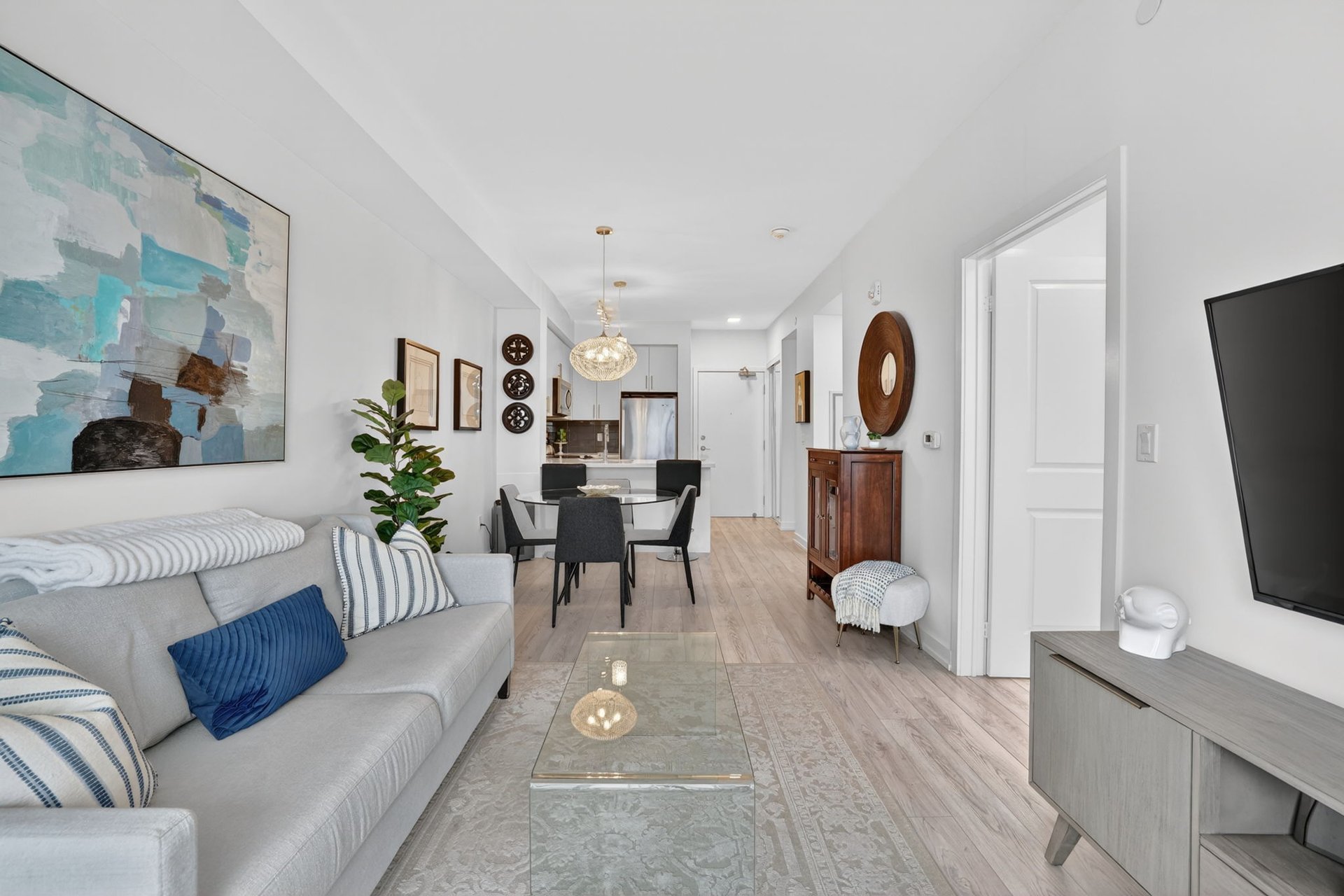 #246 - 555 William Graham Drive