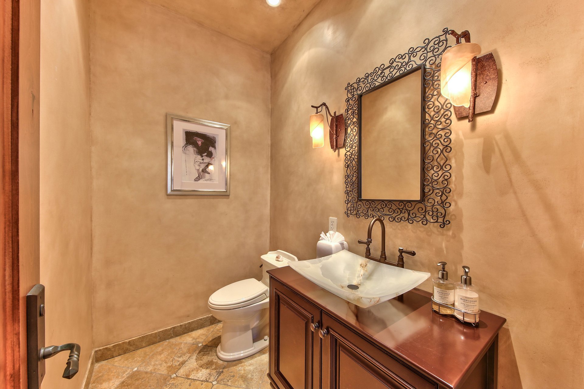 Carmel Penthouse - Luxury Rental