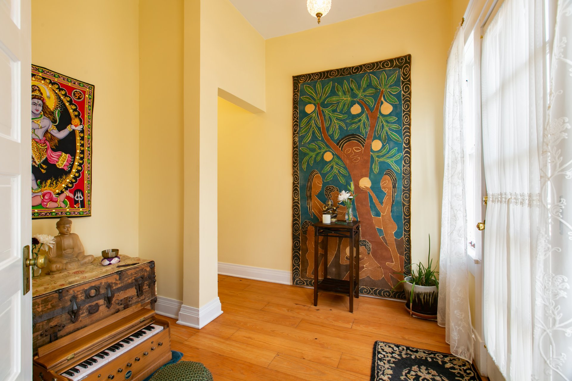 1101 Marquette Ave NW