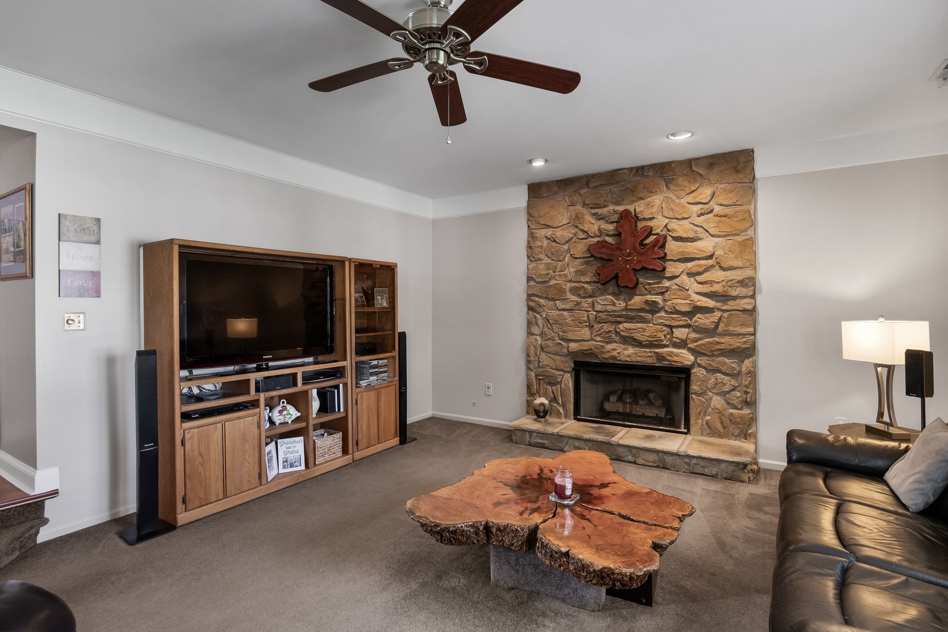 237 Pine Valley Ln