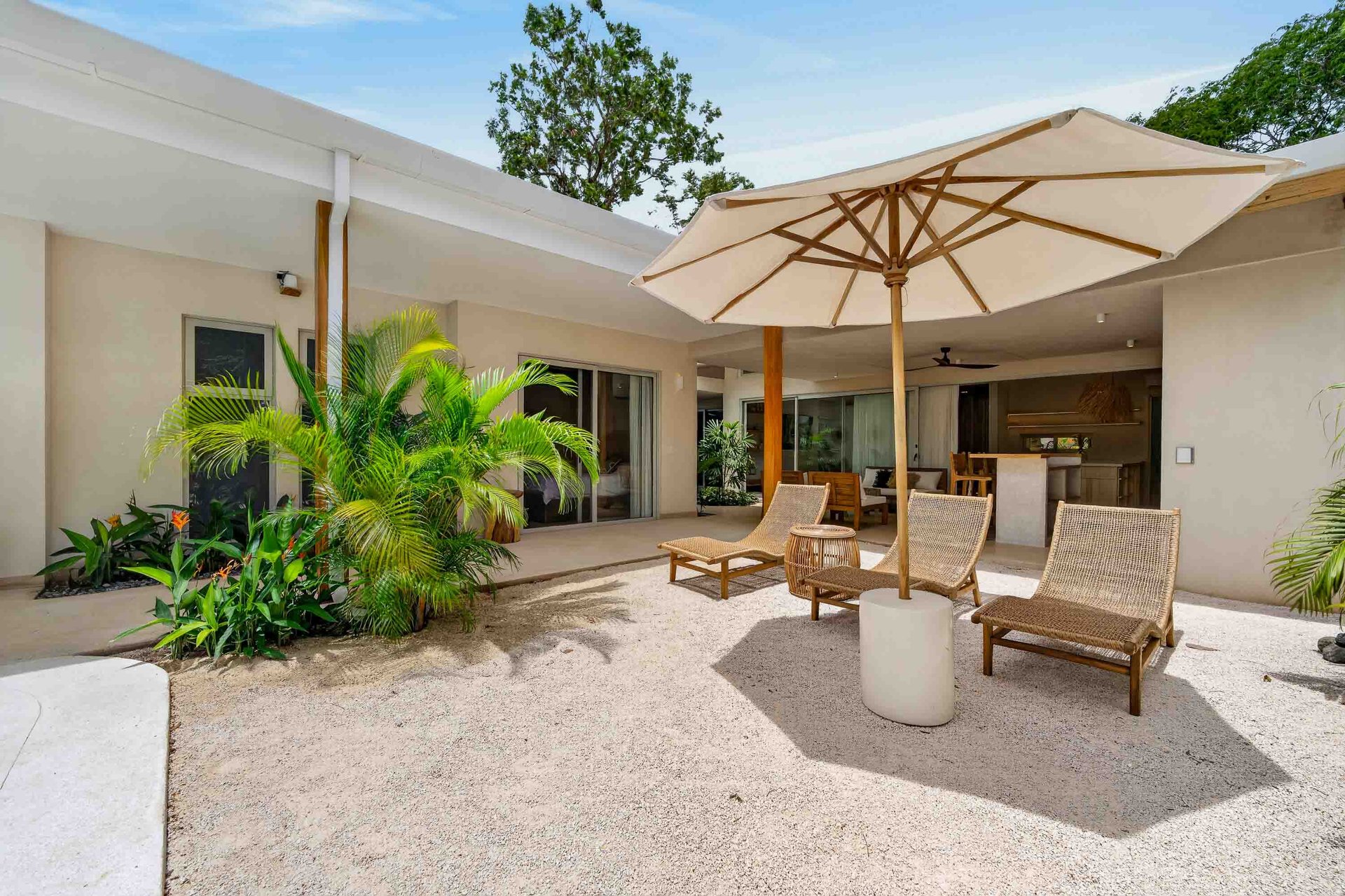 Casa Senderos | 4-Bedroom Tropical Home with Private Pool in Tamarindo